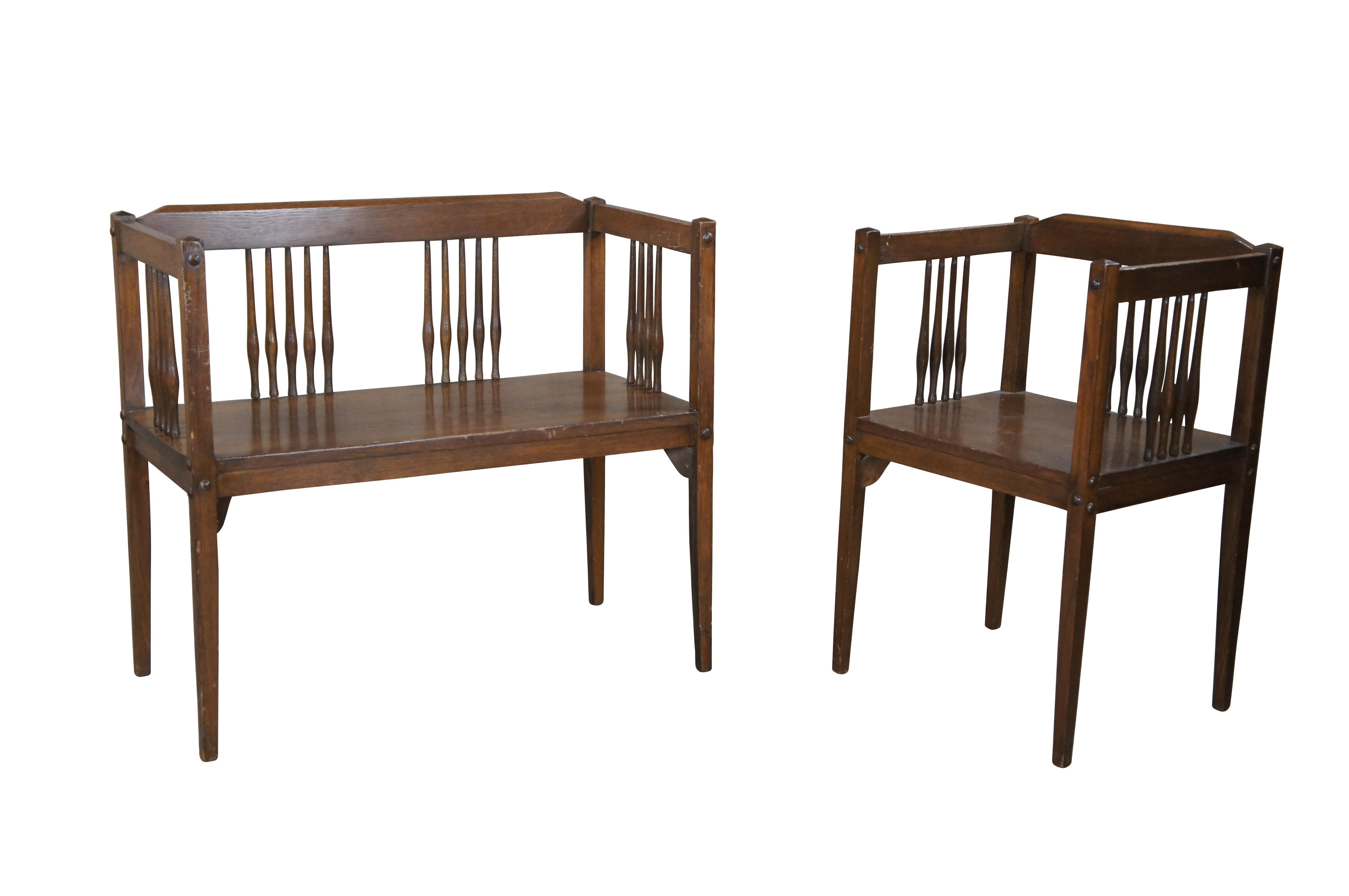 Mid to early 20th century bench / settee and arm chair.  Made of oak featuring Mission and arts & crafts styling with squared design, spindles and tapered legs.

Dimensions:
chair 20