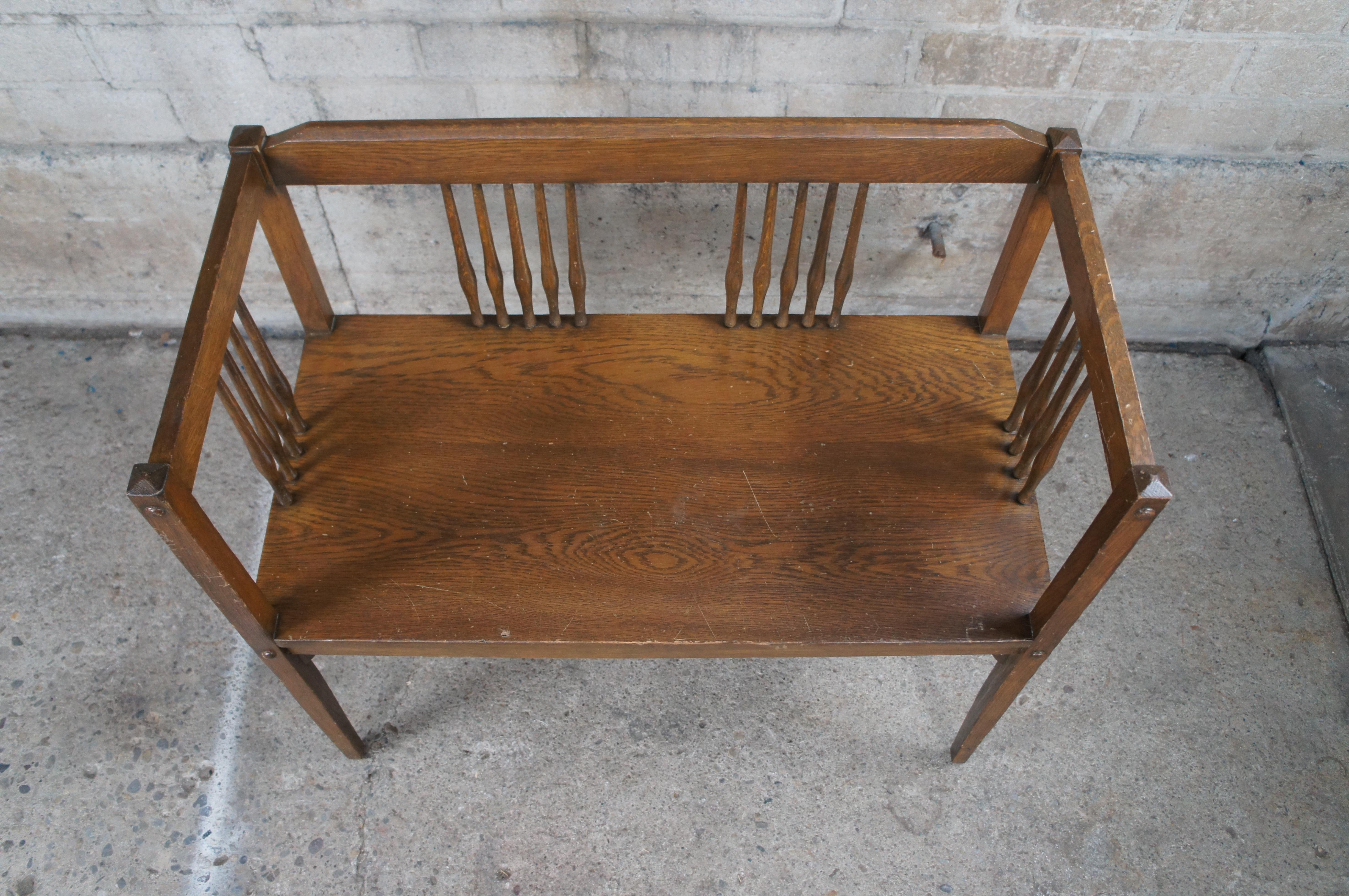 Vintage Mission Style Arts & Crafts Oak Spindle Bench Chair Settee Armchair For Sale 1