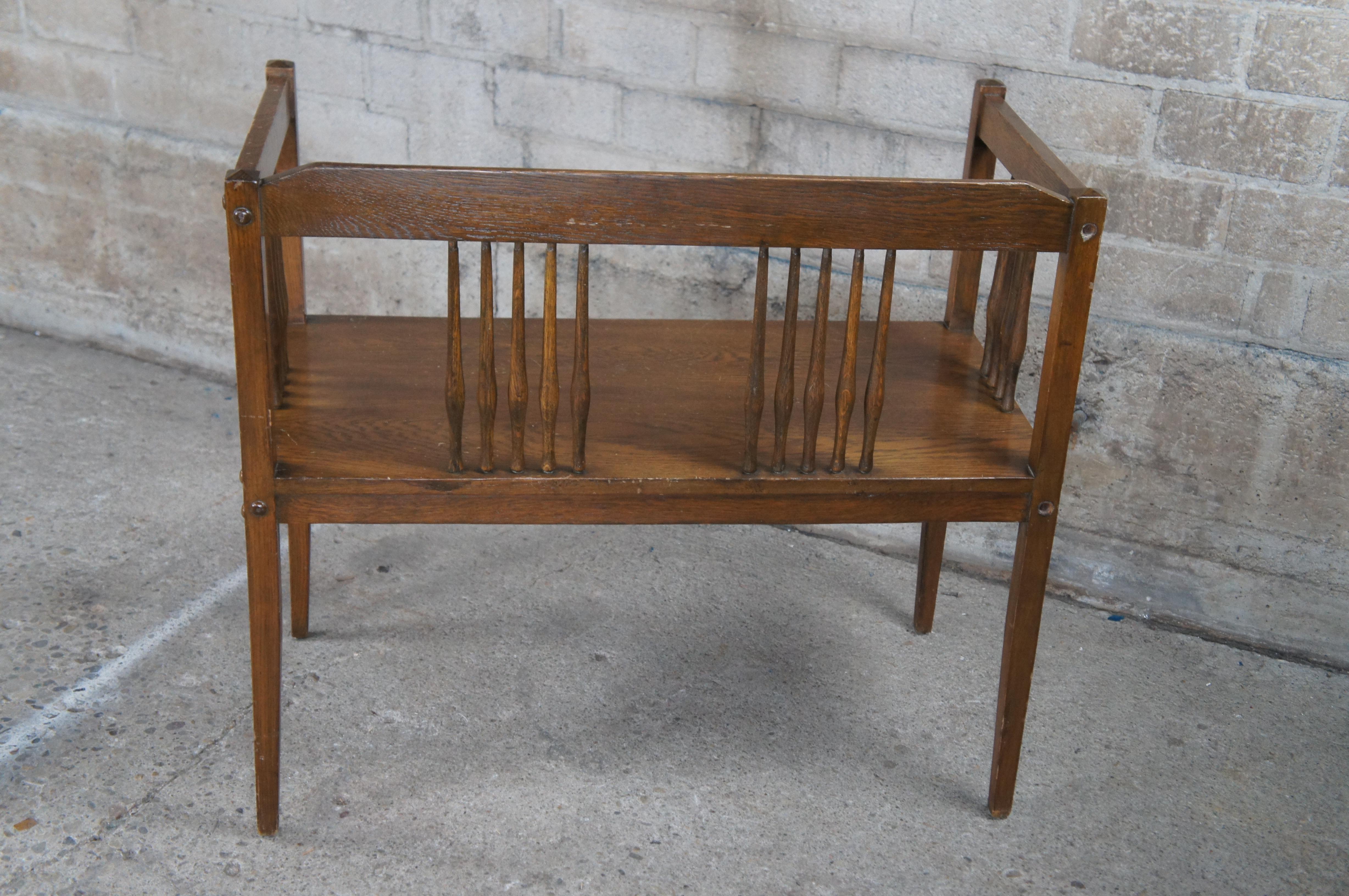 Vintage Mission Style Arts & Crafts Oak Spindle Bench Chair Settee Armchair For Sale 4