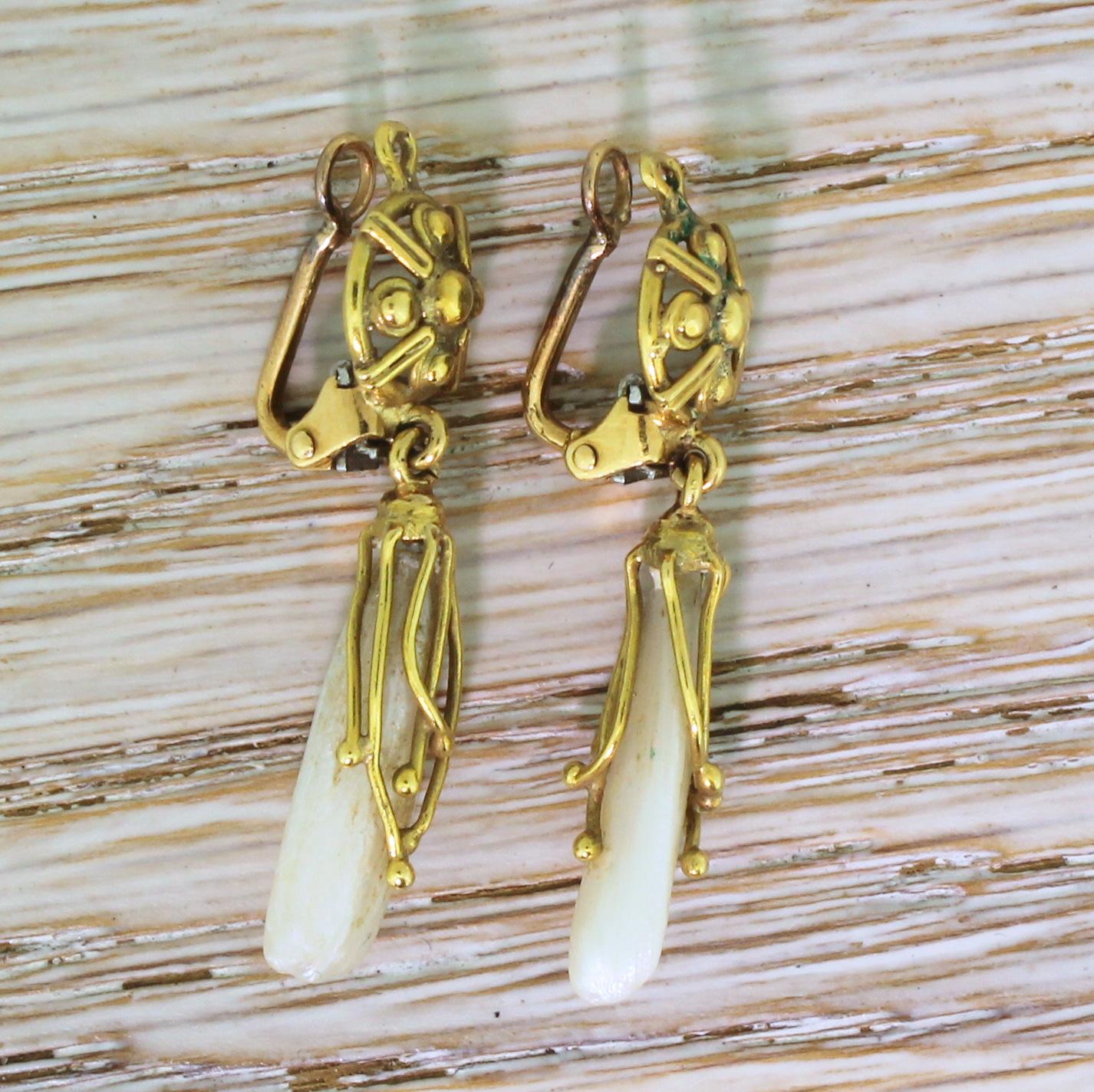 Women's Vintage Mississippi River Pearl Drop Earrings For Sale