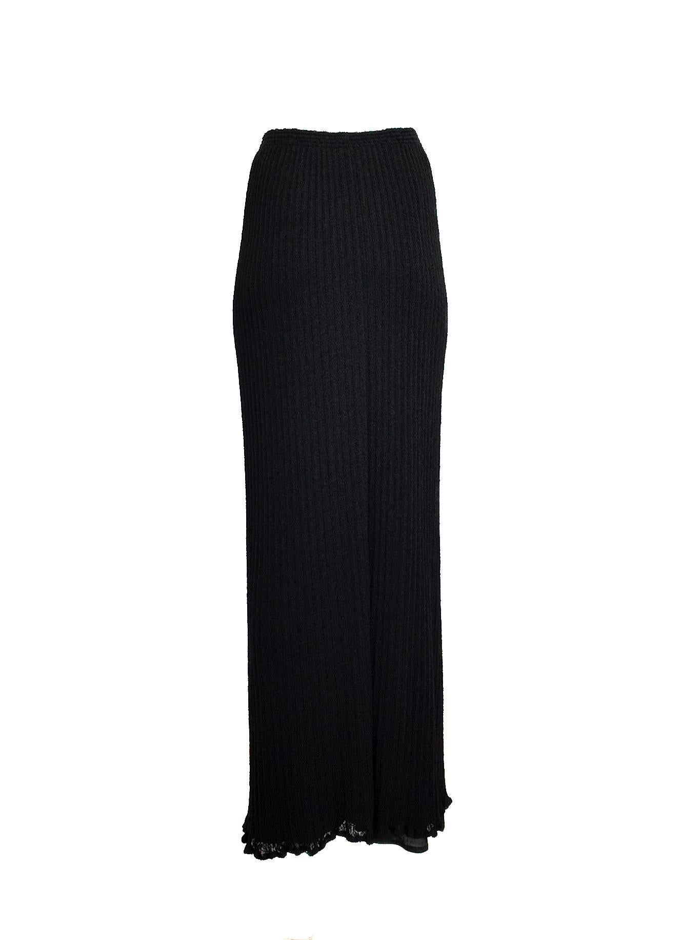 Women's Vintage Missoni Black Ribbed Knit Maxi Skirt For Sale