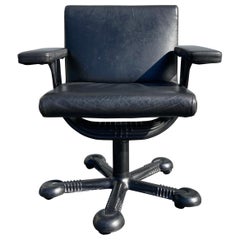 Fauteuils mixtes vintage en cuir noir par Afra & Tobia Scarpa pour Molteni, 1975