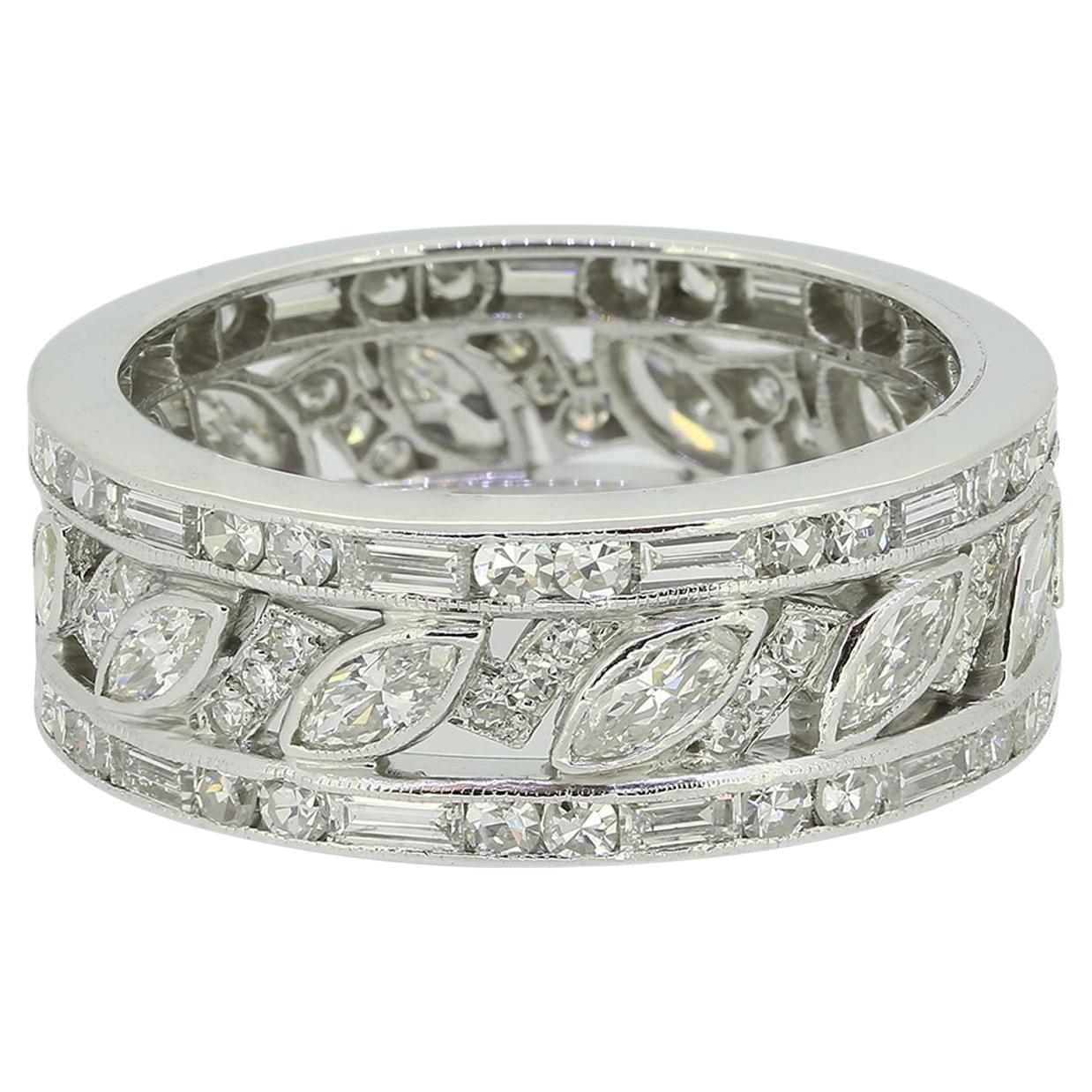Art Deco Diamant-Eternity-Ring Größe M (53) im Angebot