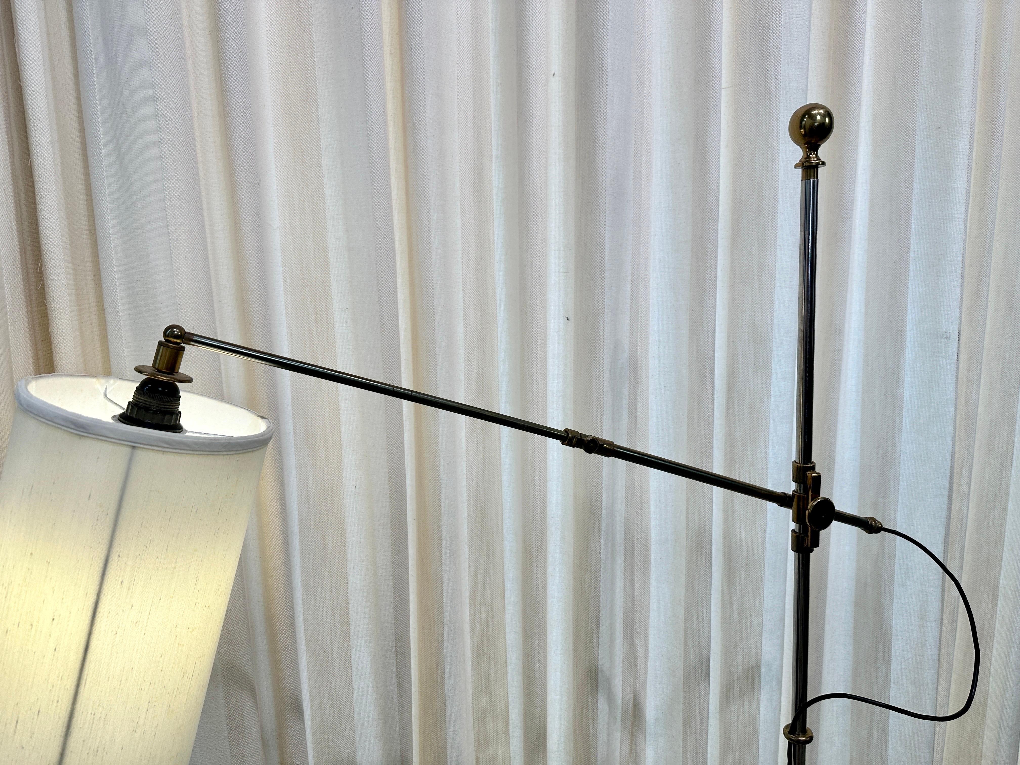 Vintage Mixed-Metal Italian Articulating Floor Lamp For Sale 4