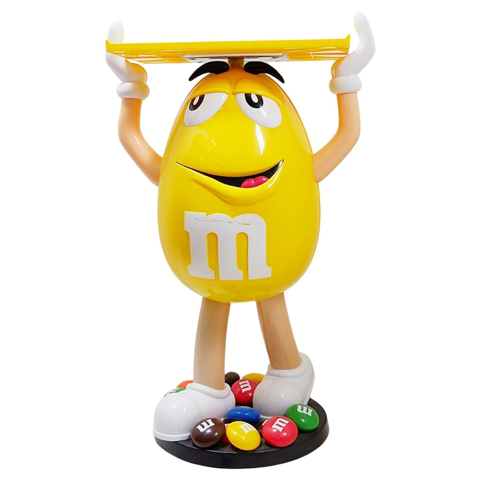 Vintage M&M store display advertising object, Mr Peanut : H :111cm