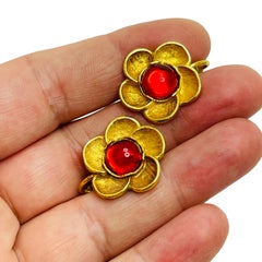 Vintage MMA signed gold red glass flower designer runway clip on earrings
