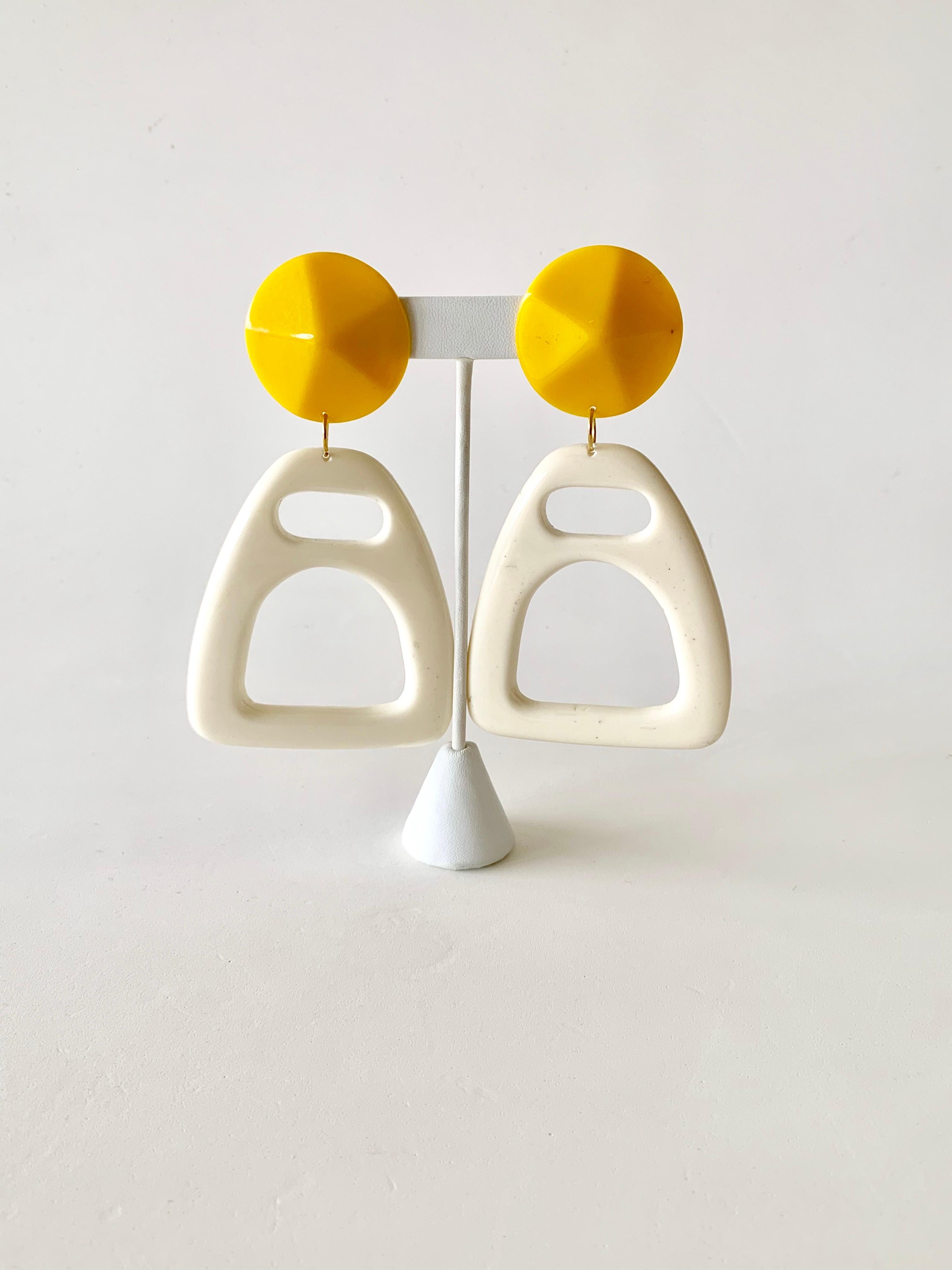 Vintage Mod Oversized Yellow and White Statement Earrings  2
