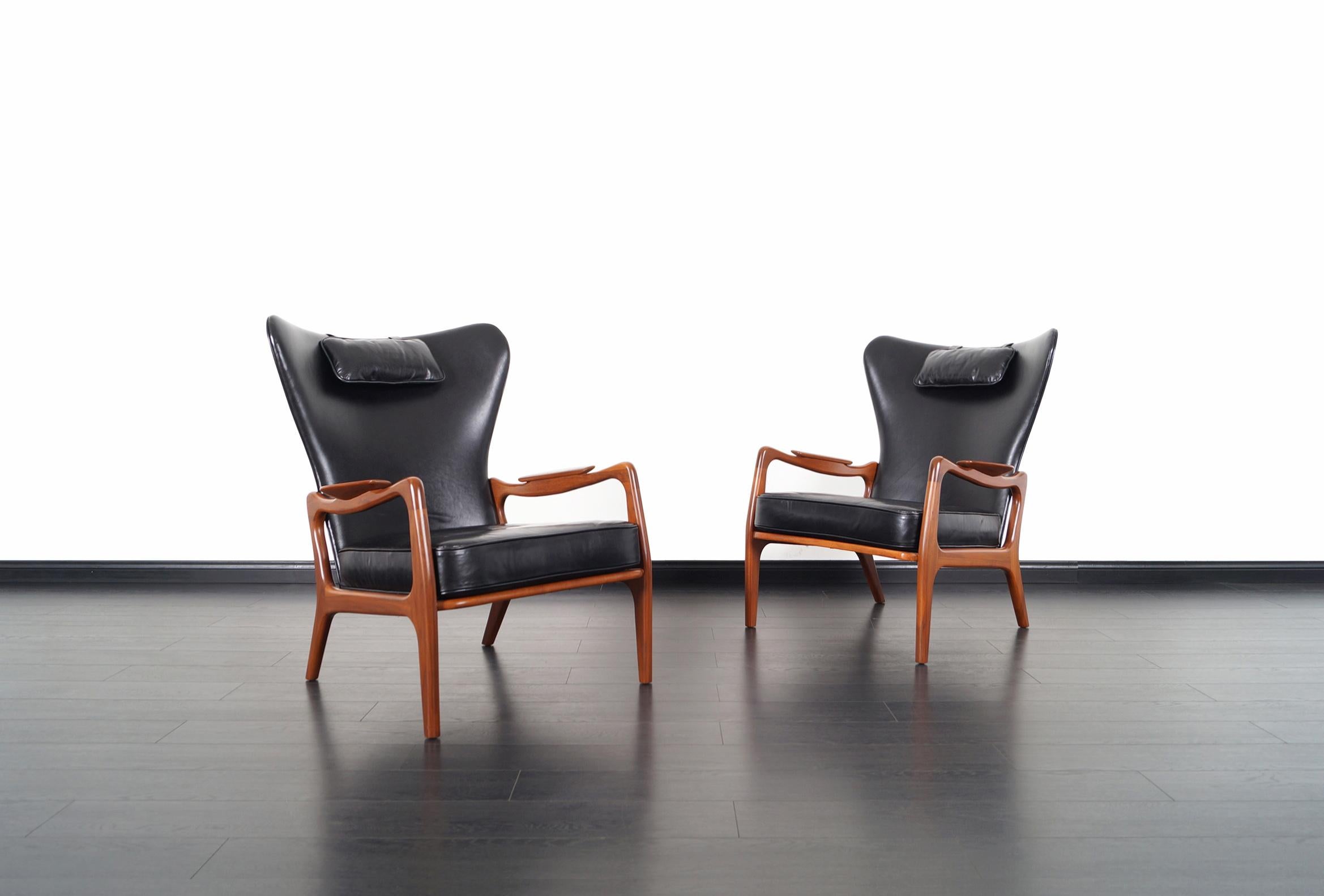 American Vintage Model 1410-C Leather Lounge Chairs by Adrian Pearsall