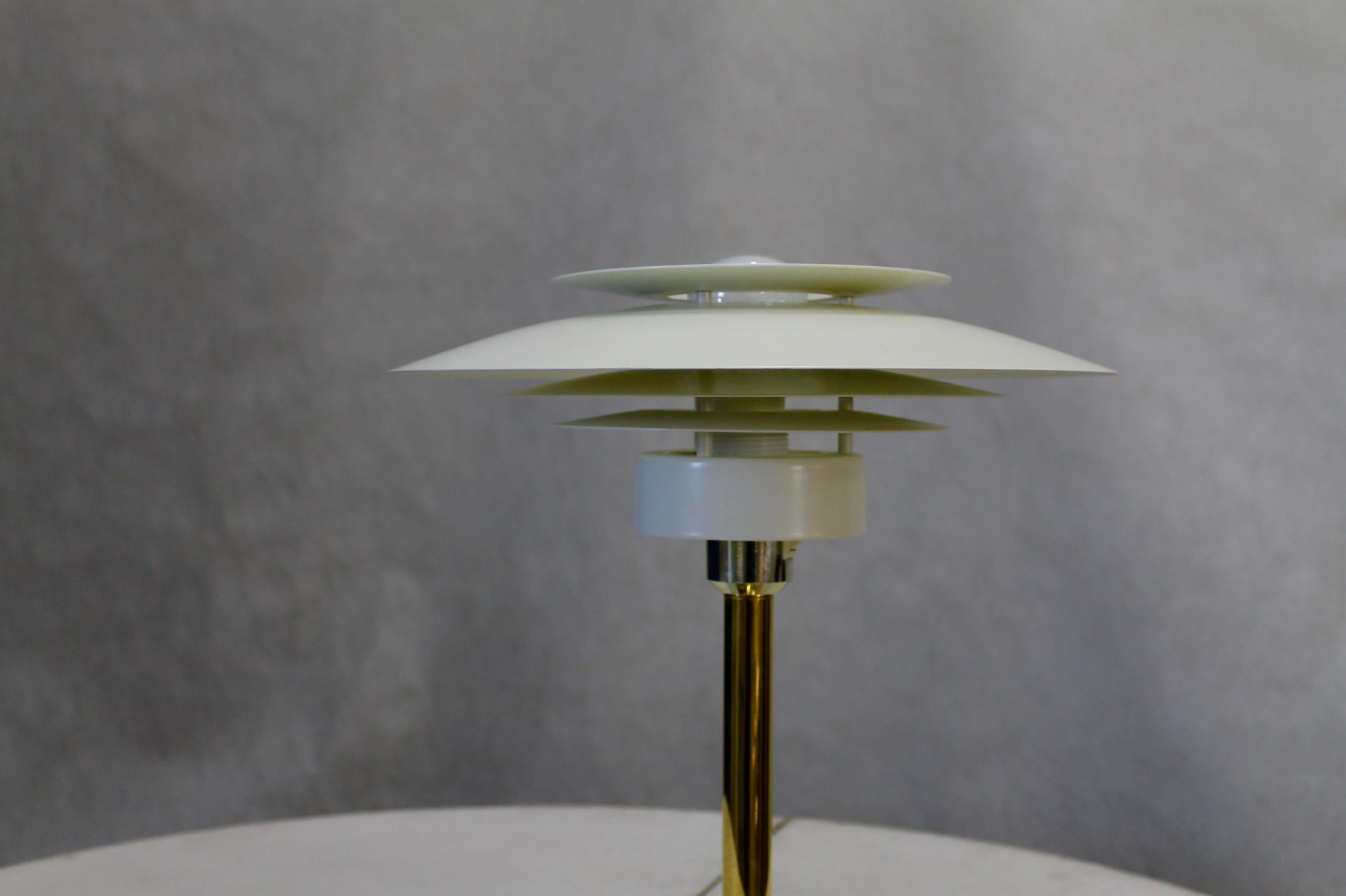 20th Century Vintage Model 2687 Table Lamp by Horn for Light Studio, 1960s For Sale