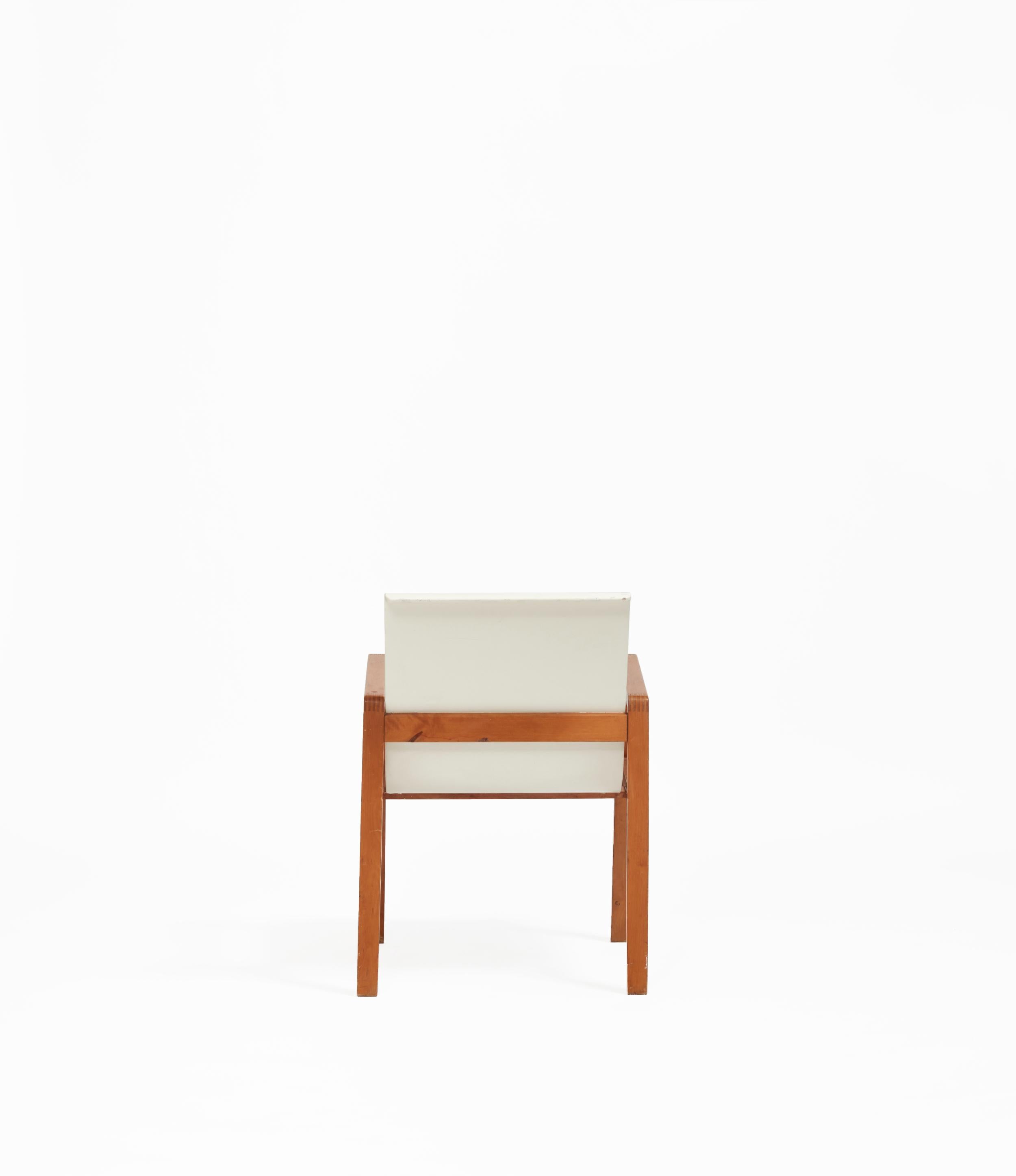 Mid-Century Modern Chaise de couloir vintage modèle 403 d'Alvar Aalto pour Artek, lot de 2 en vente