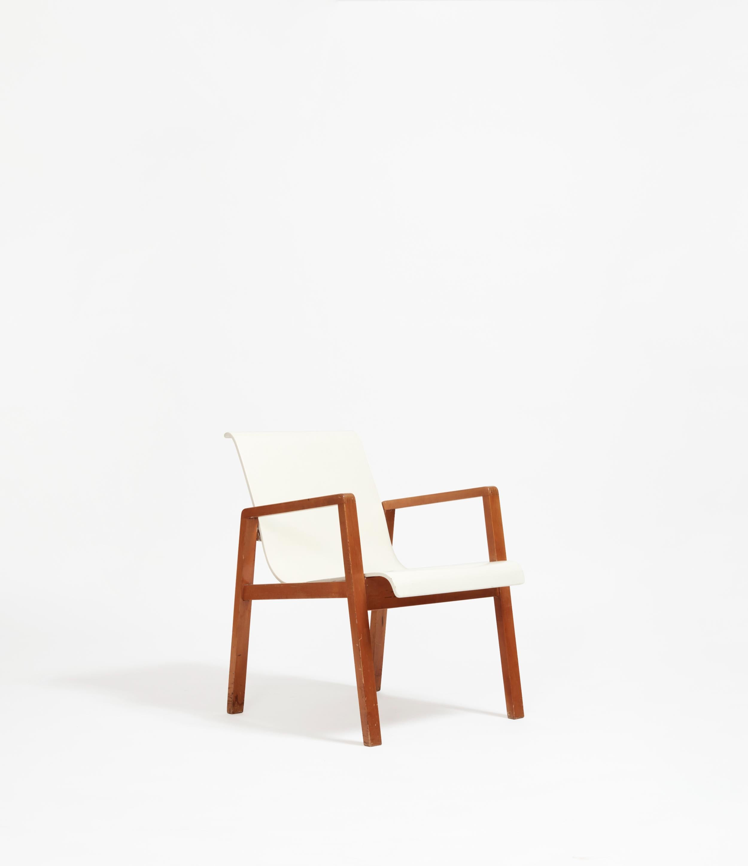 Mid-Century Modern Vintage Model 403 Hallway Chair by Alvar Aalto for Artek, Set of 2 For Sale