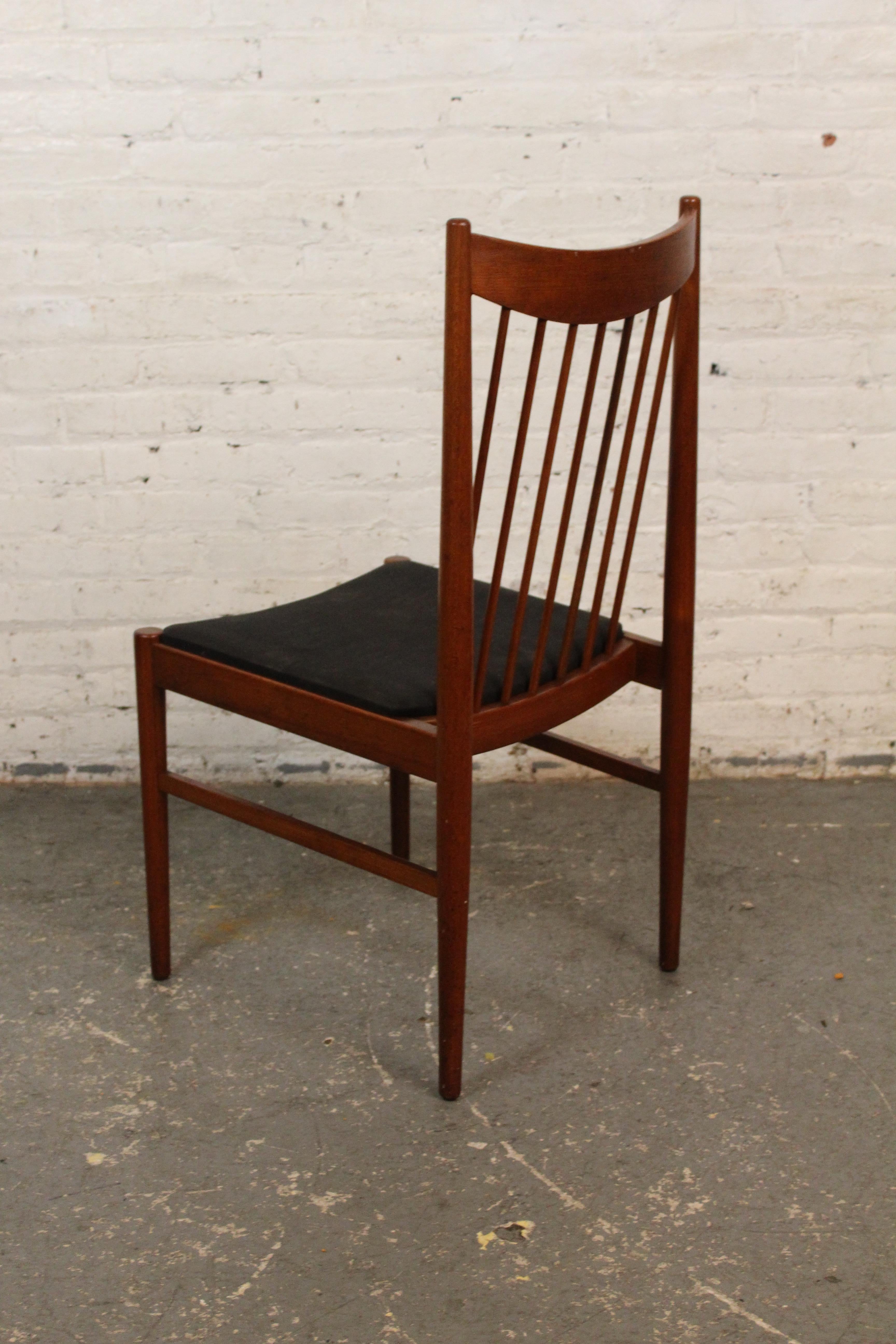Mid-Century Modern Chaise vintage Modèle 422 d'Arne Vodder pour Sibast Denmark en vente