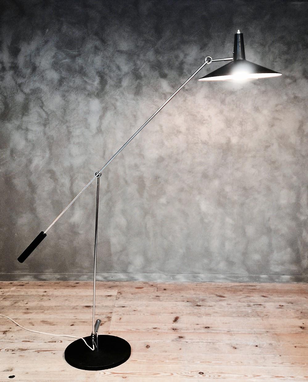 Mid-Century Modern Vintage Model 600 Lamp by Rico & Rosmarie Baltensweiler for Baltensweiler For Sale