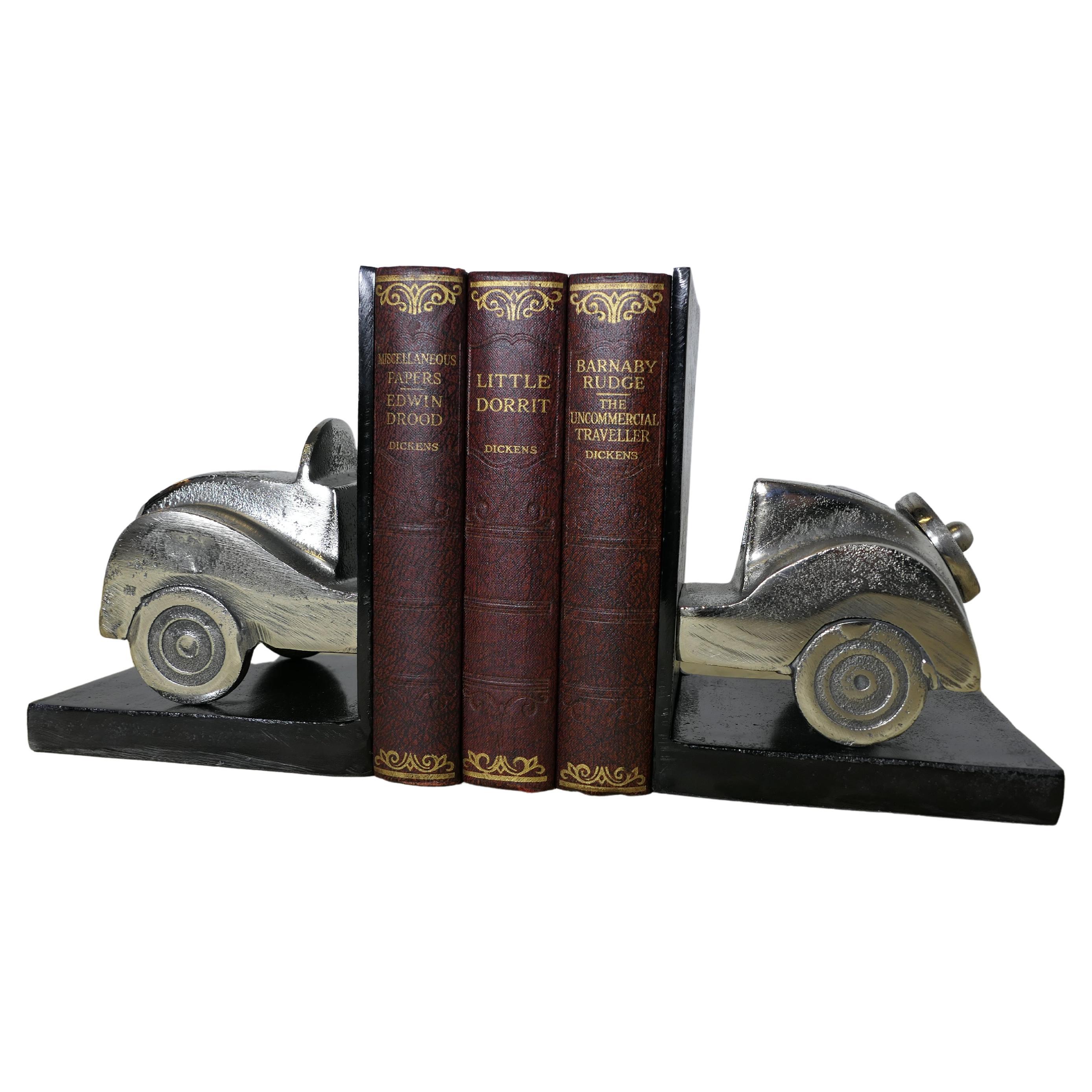 Fermalibri per modellini di auto d'epoca