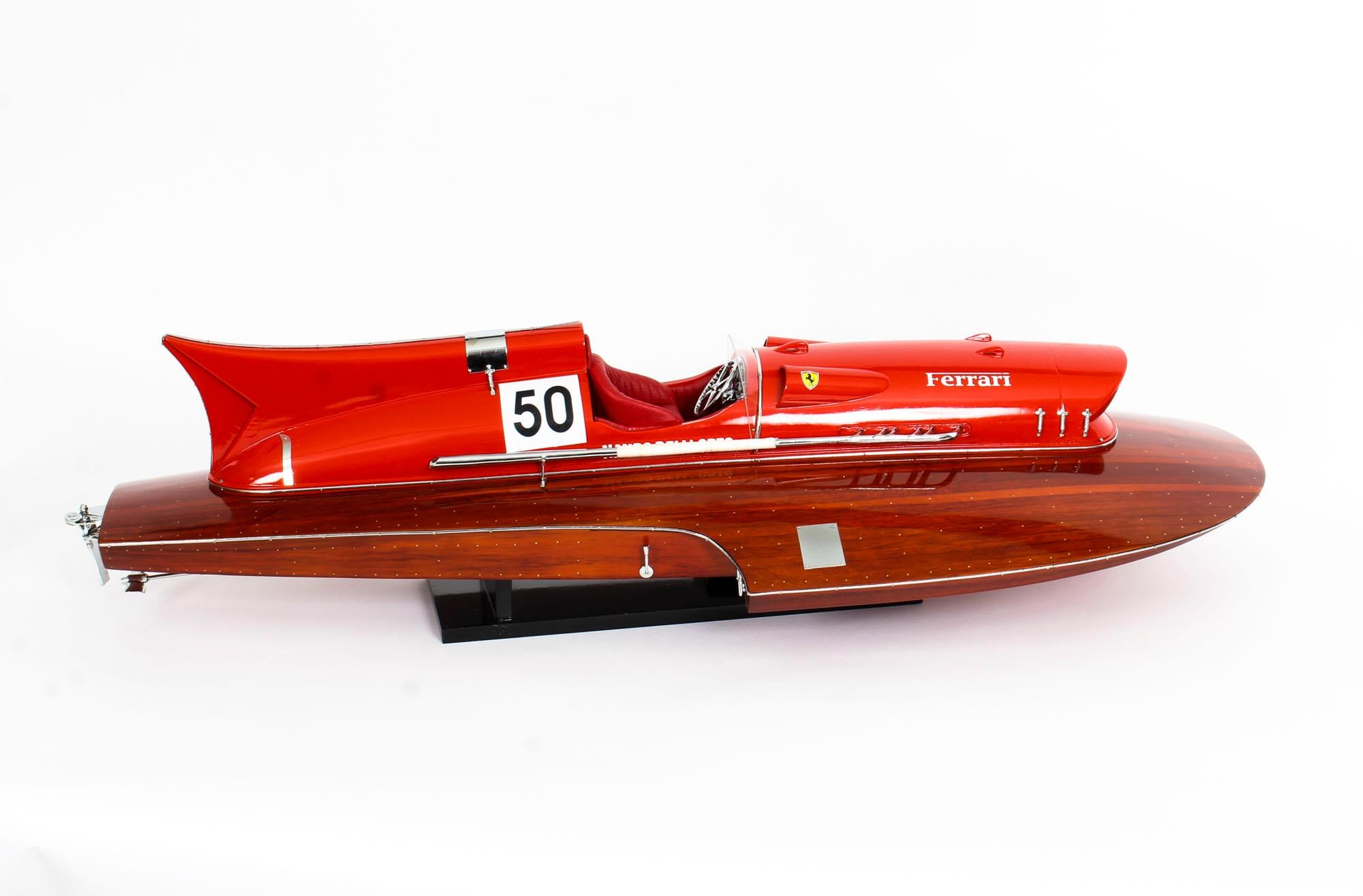 Vintage model of a Ferrari Hydroplane 1954 50cm 20th Century For Sale 1