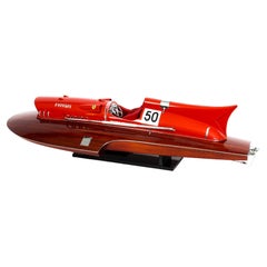 Modèle vintage d'un hydroplan de Ferrari 1954 50 cm 20ème siècle