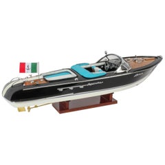 Vintage Model of a Riva Aquarama Speedboat 20th Century