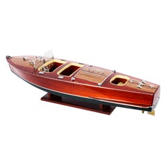 Retro Model of a Riva Rivarama Speedboat with Cream Interior, 20th Century