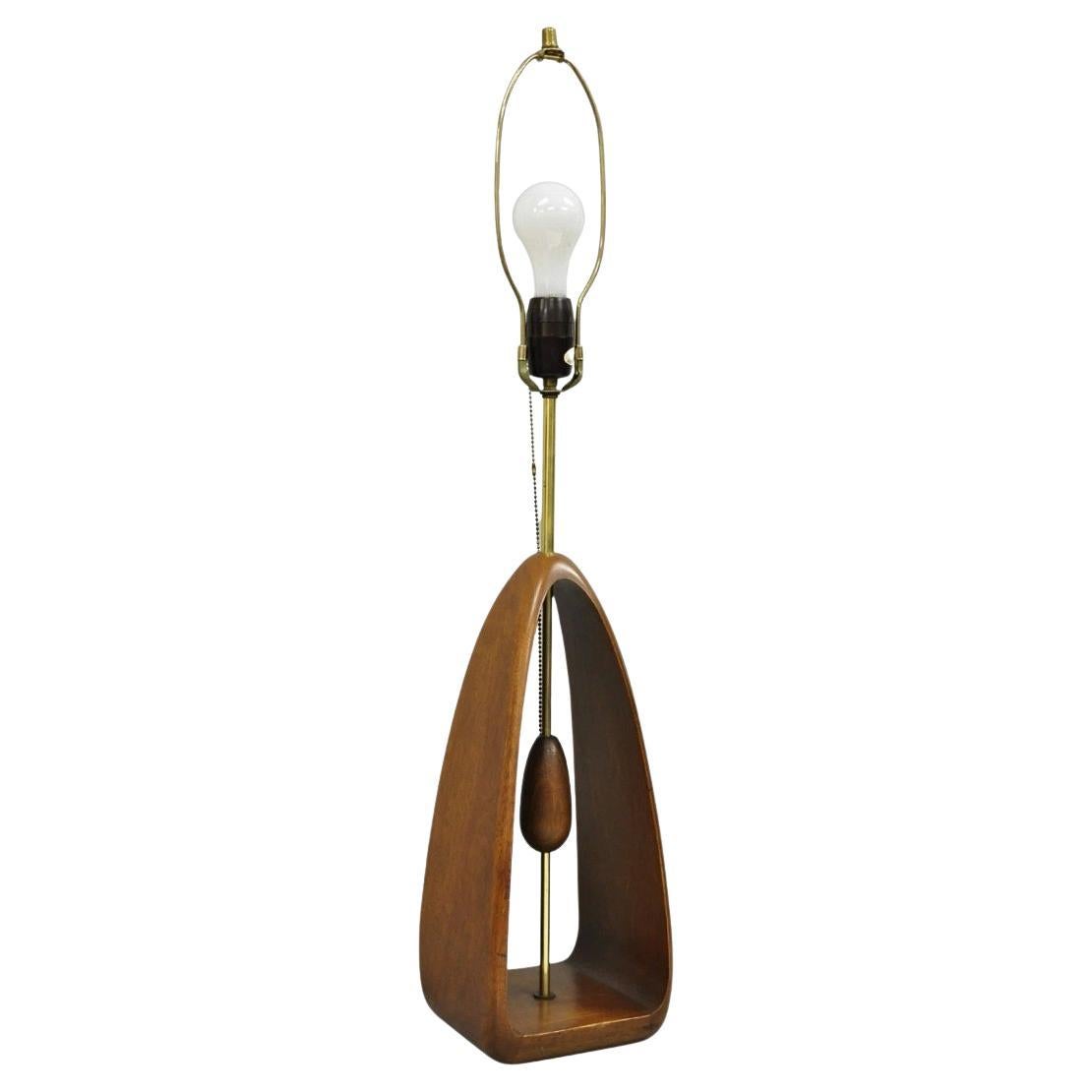Vintage Modeline Mid Century Modern Sculpted Walnut Pull Chain Table Lamp For Sale