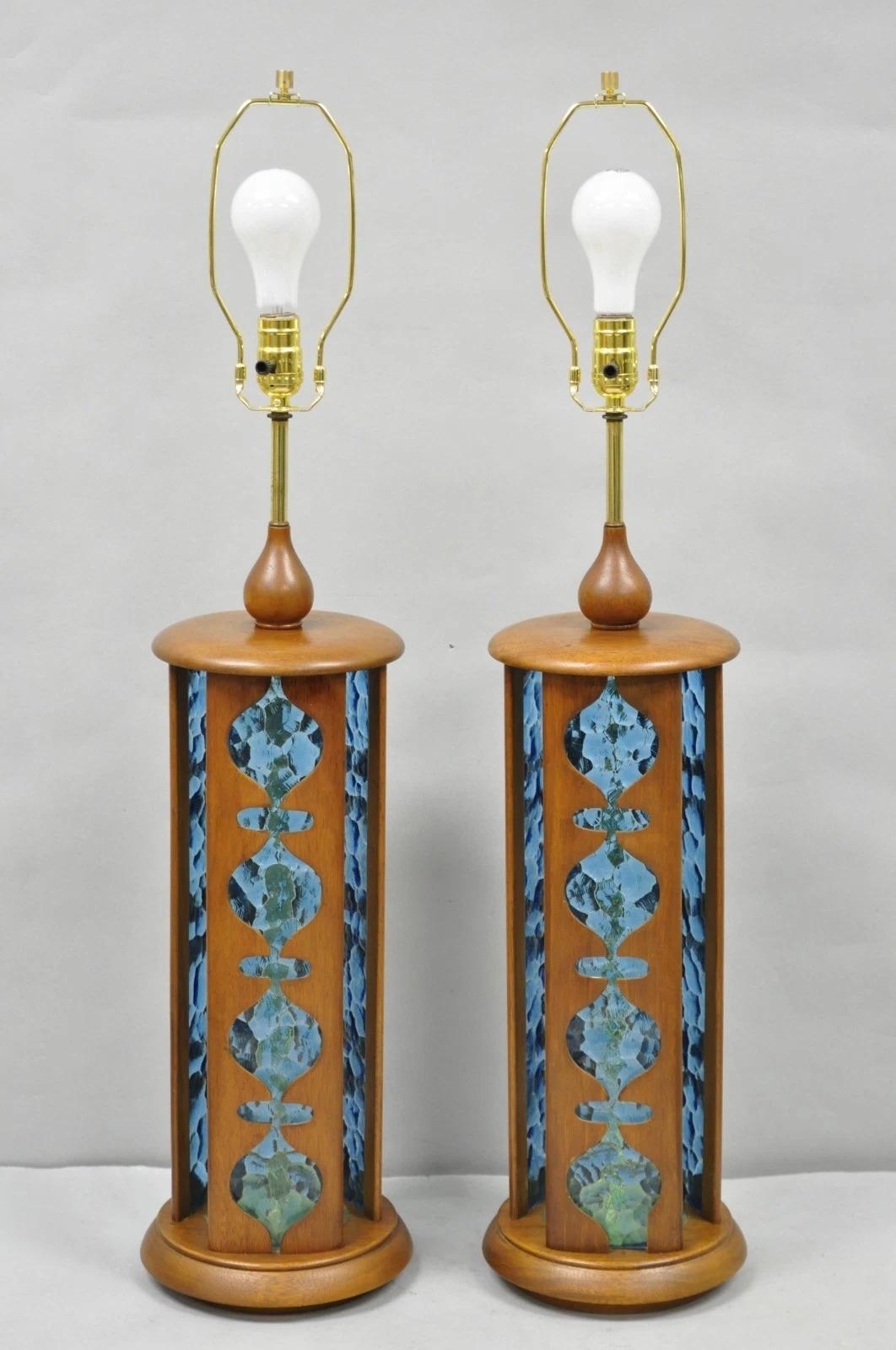 Vintage Modeline Mid Century Modern Walnut & Blue Stained Glass Table Lamps Pair For Sale 8