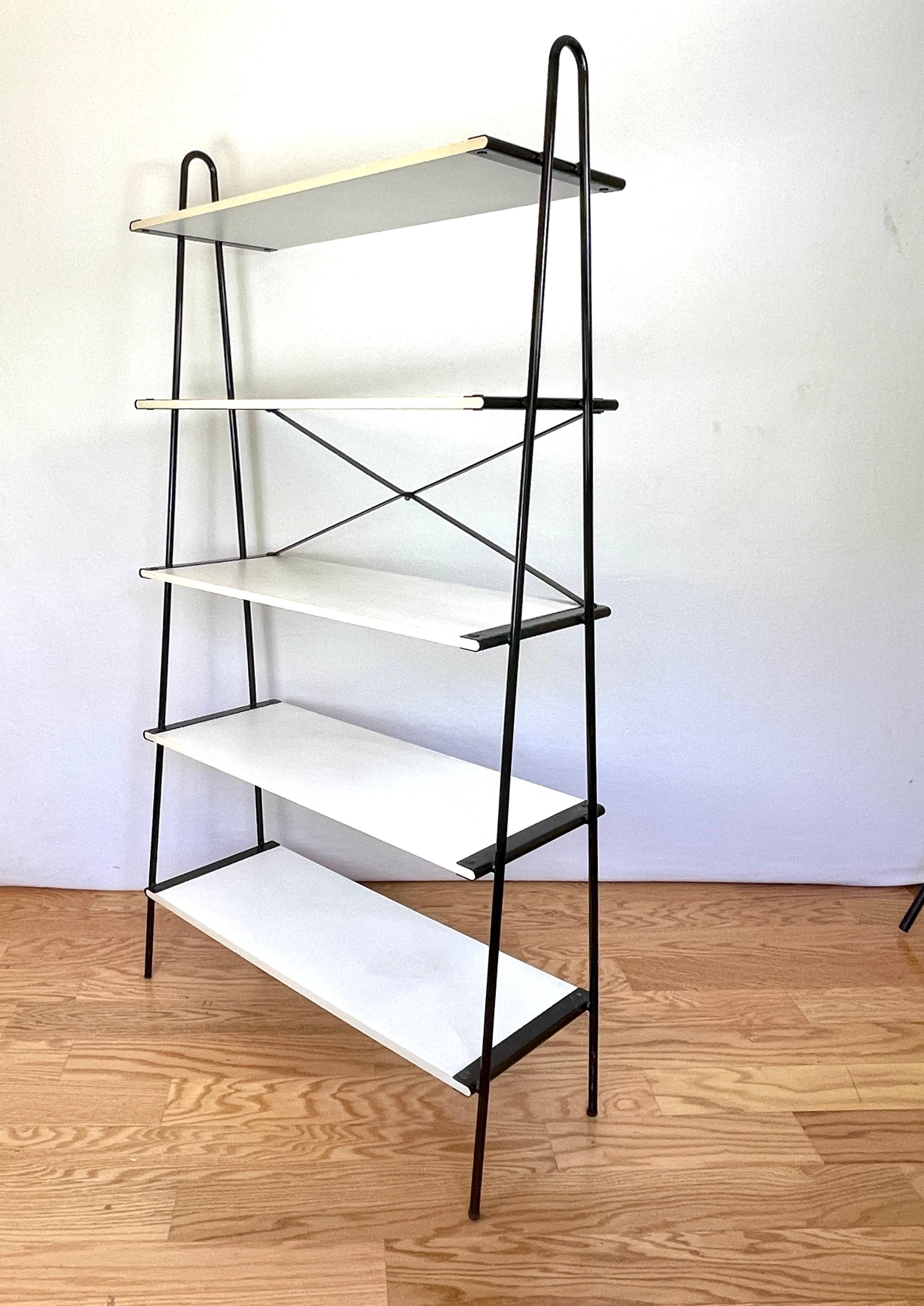 Italian Post-Modern Architectural Bookcase, Ladder Shelving Unit Etagere For Sale 8