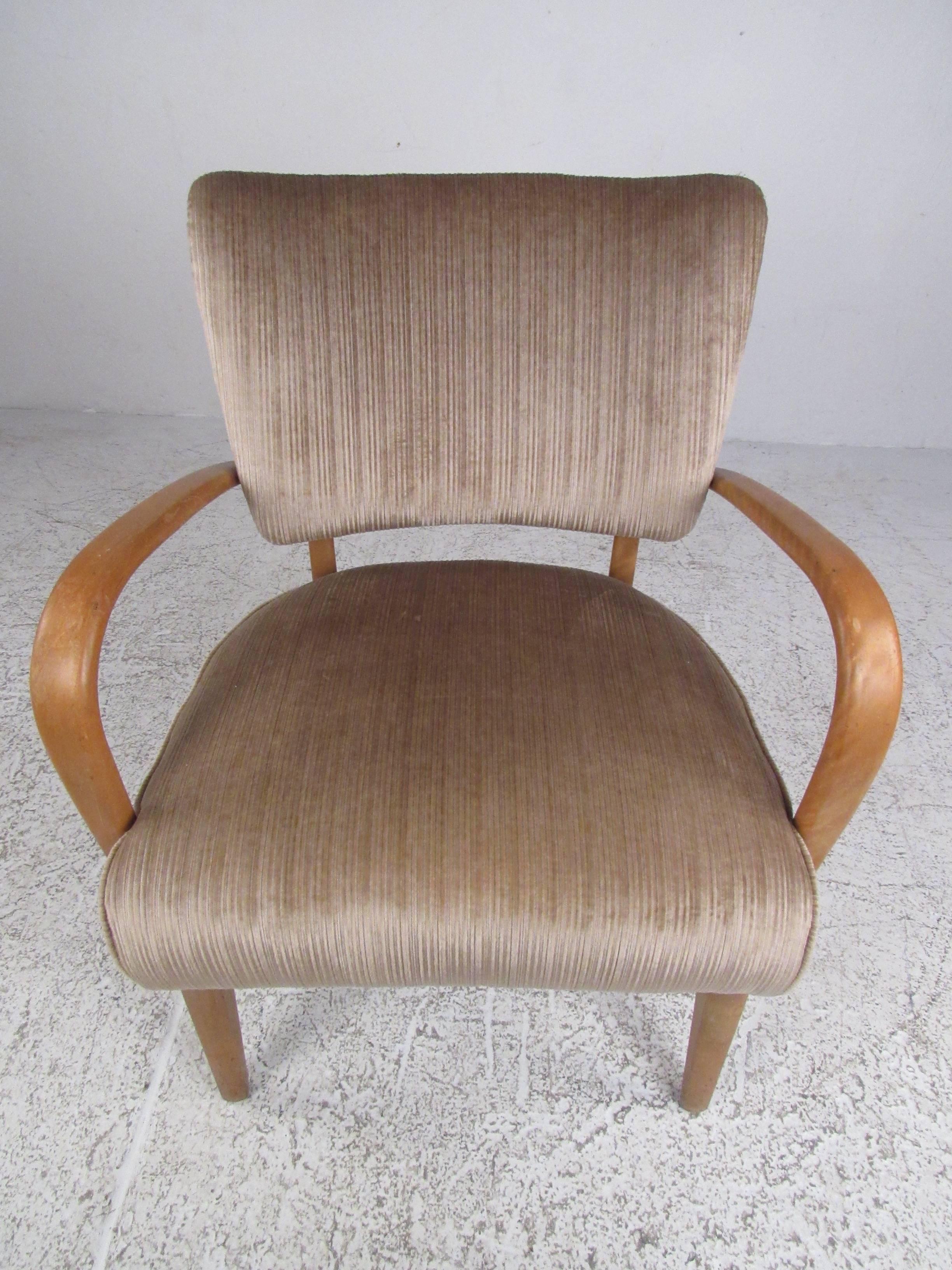 Vintage Modern Armchair For Sale 8