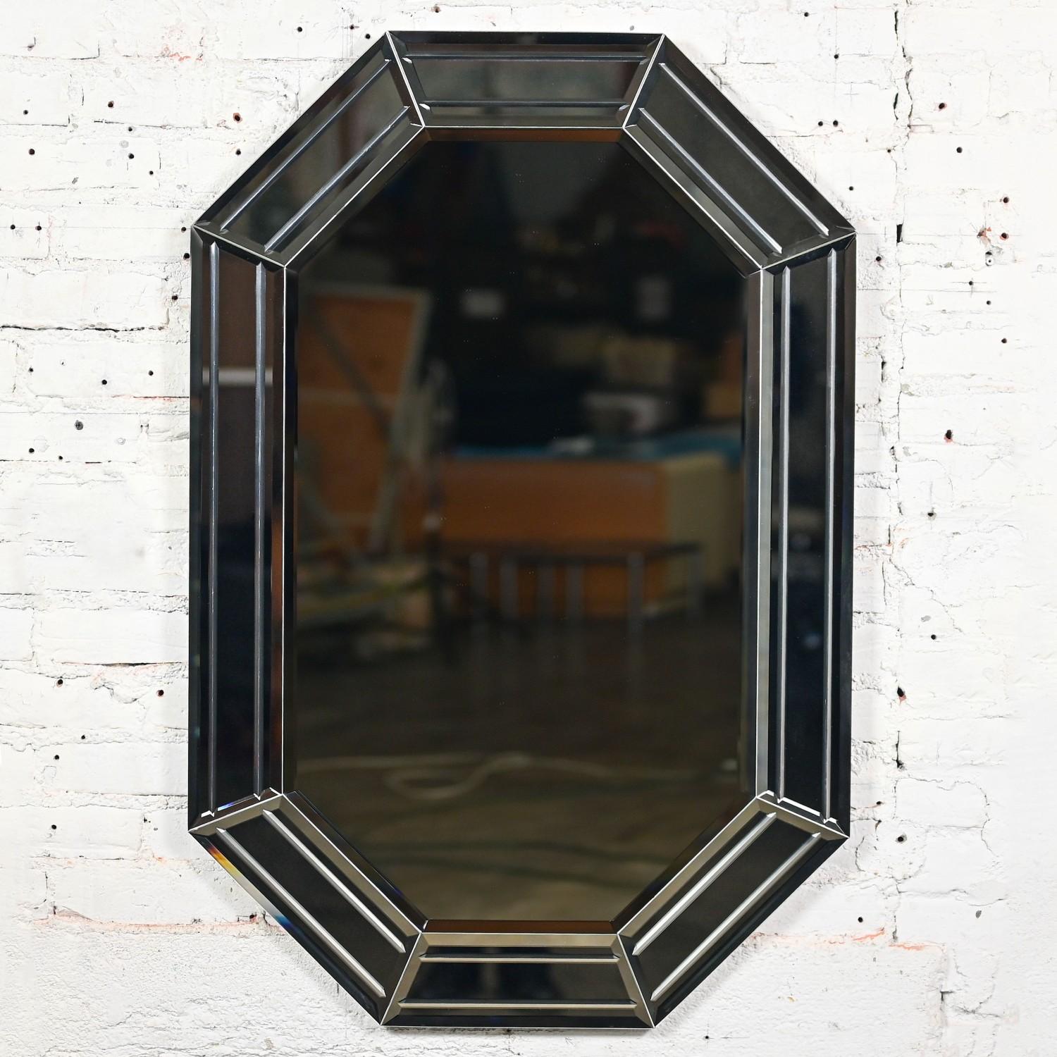 Vintage Modern Art Deco Revive Style Octagon Muti Panel Beveled Wall Mirror en vente 10