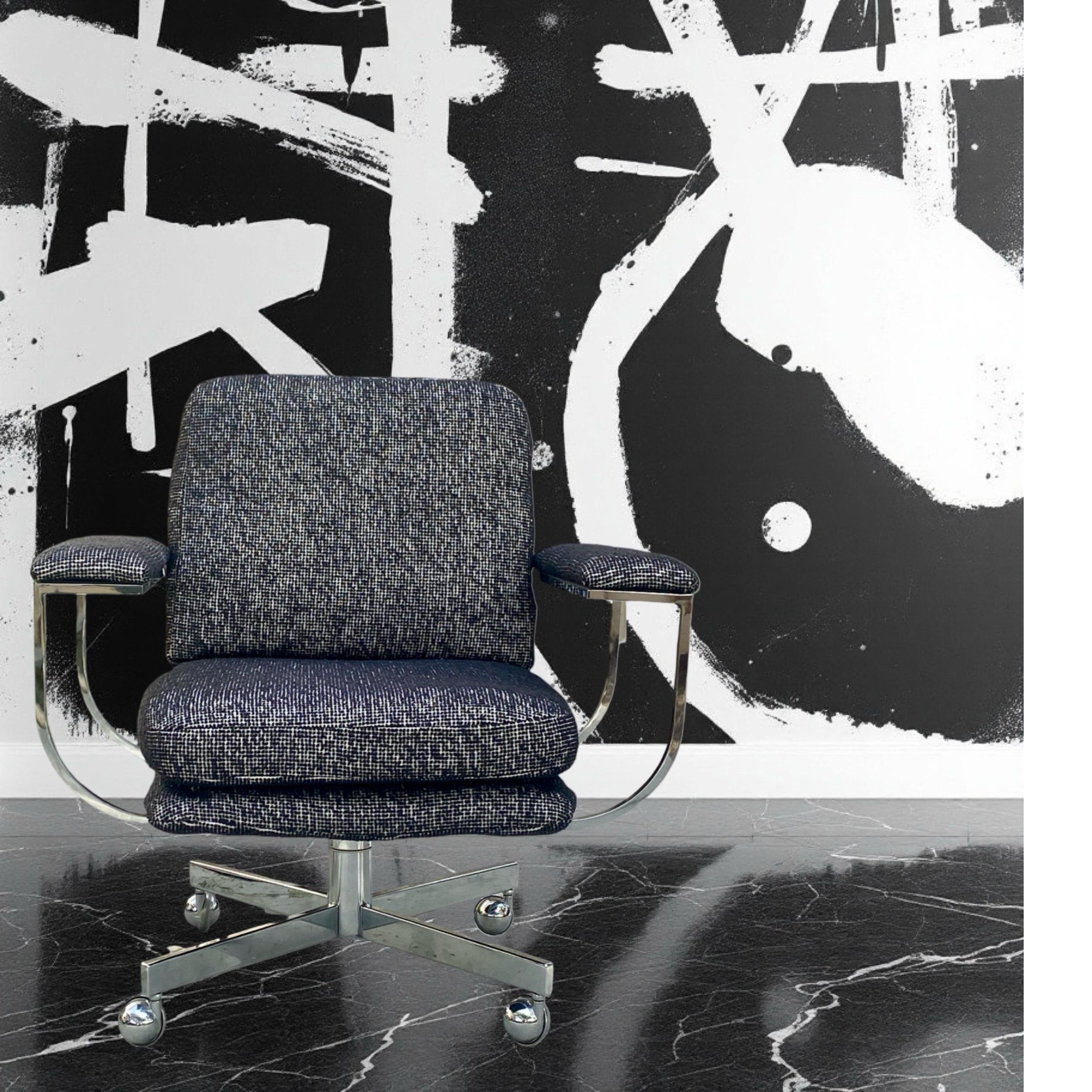 Vintage Modern Arthur Elrod Adjustable Desk Chair in Black White Italian Fabric For Sale 3