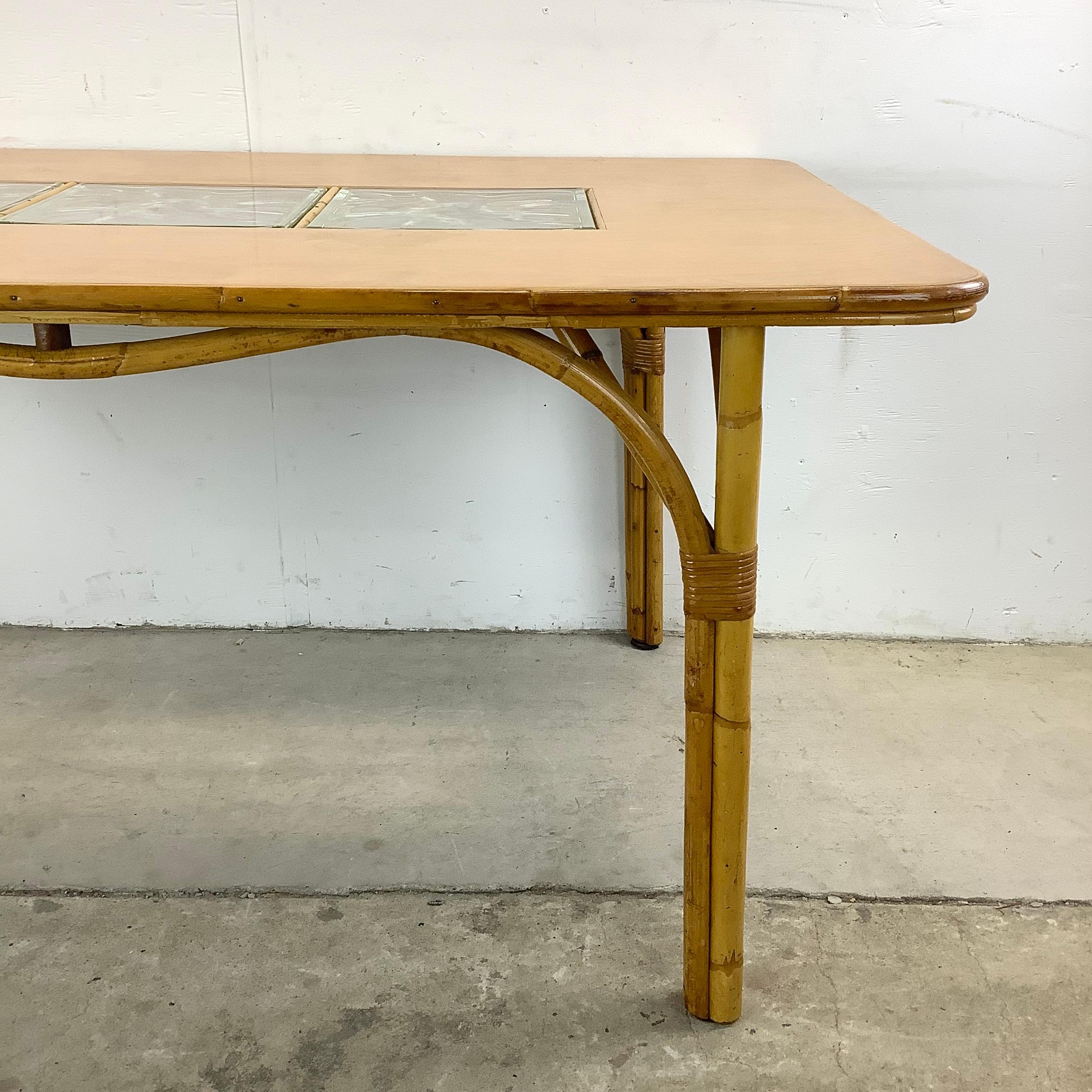 Table de salle à manger moderne vintage en bambou avec inserts en verre en vente 10