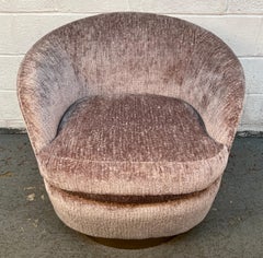 Vintage Modern Barrel Swivel Accent Chair in Blush Textured Velvet