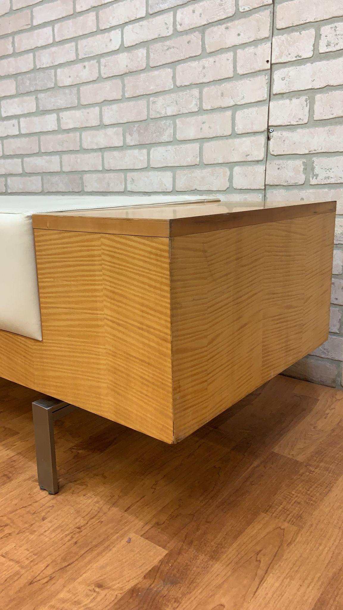 Vintage Modern Birchwood and White Leather Commercial Bench In Good Condition In Chicago, IL