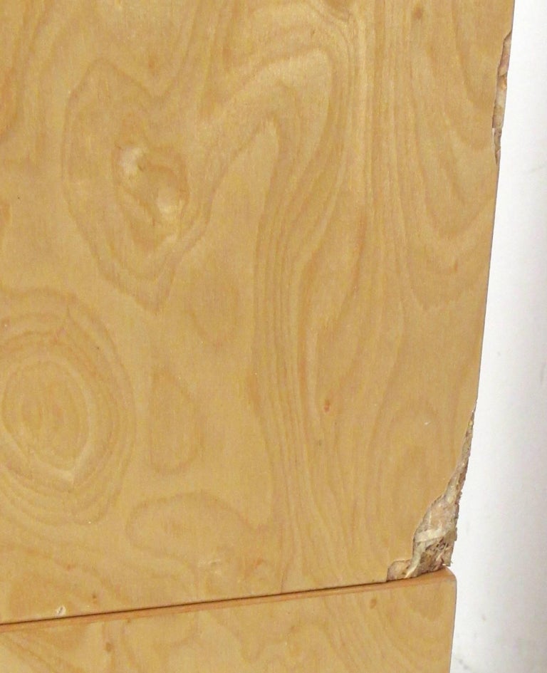 Vintage Modern Bird'sEye Maple Bedroom Set For Sale at 1stDibs