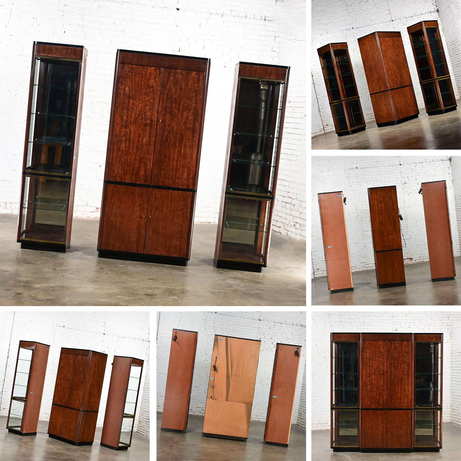 Vitrina o expositor de pared iluminado de 3 piezas Vintage Modern Black & Burl Drexel Heritage en venta 5