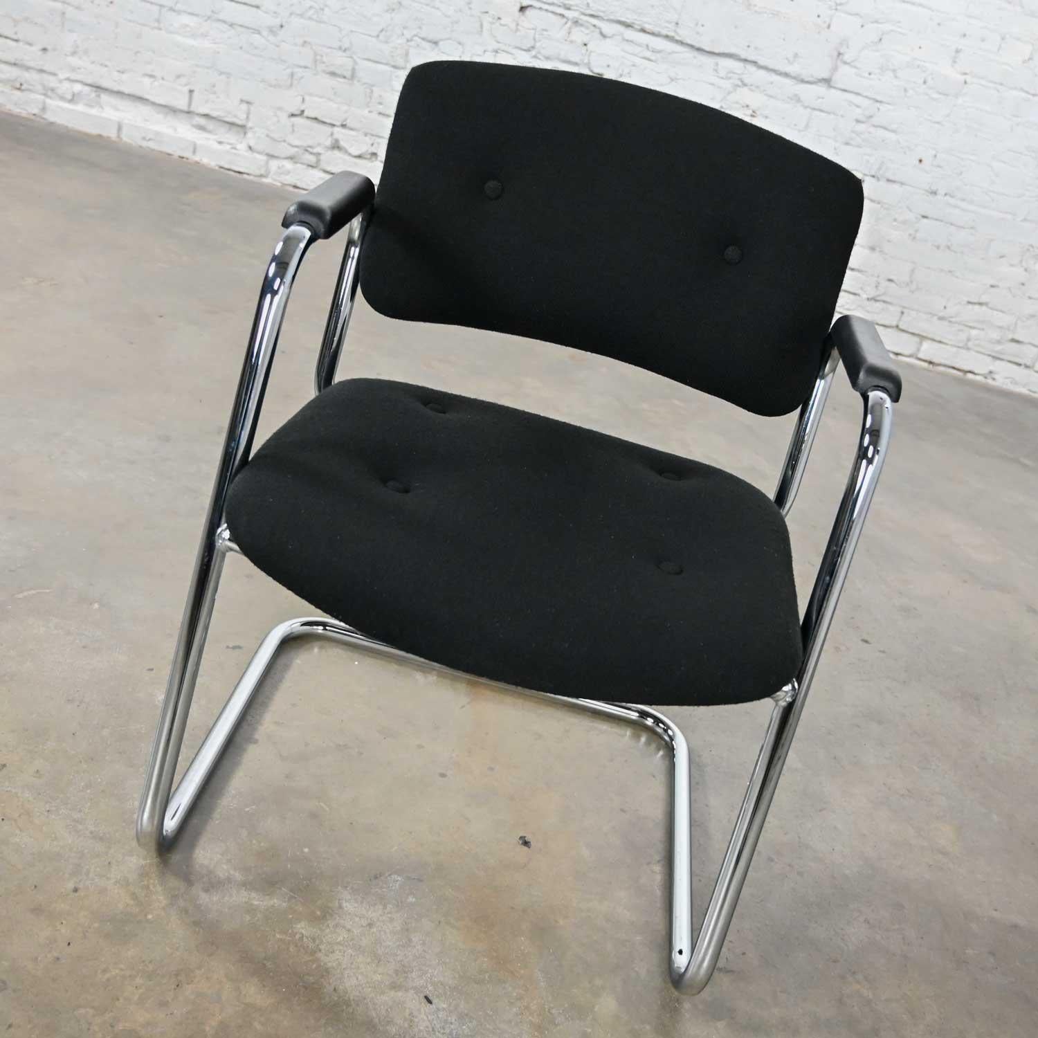 Vintage Modern Black & Chrome Cantilever Chair by United Chair Co Style of Steel In Good Condition For Sale In Topeka, KS