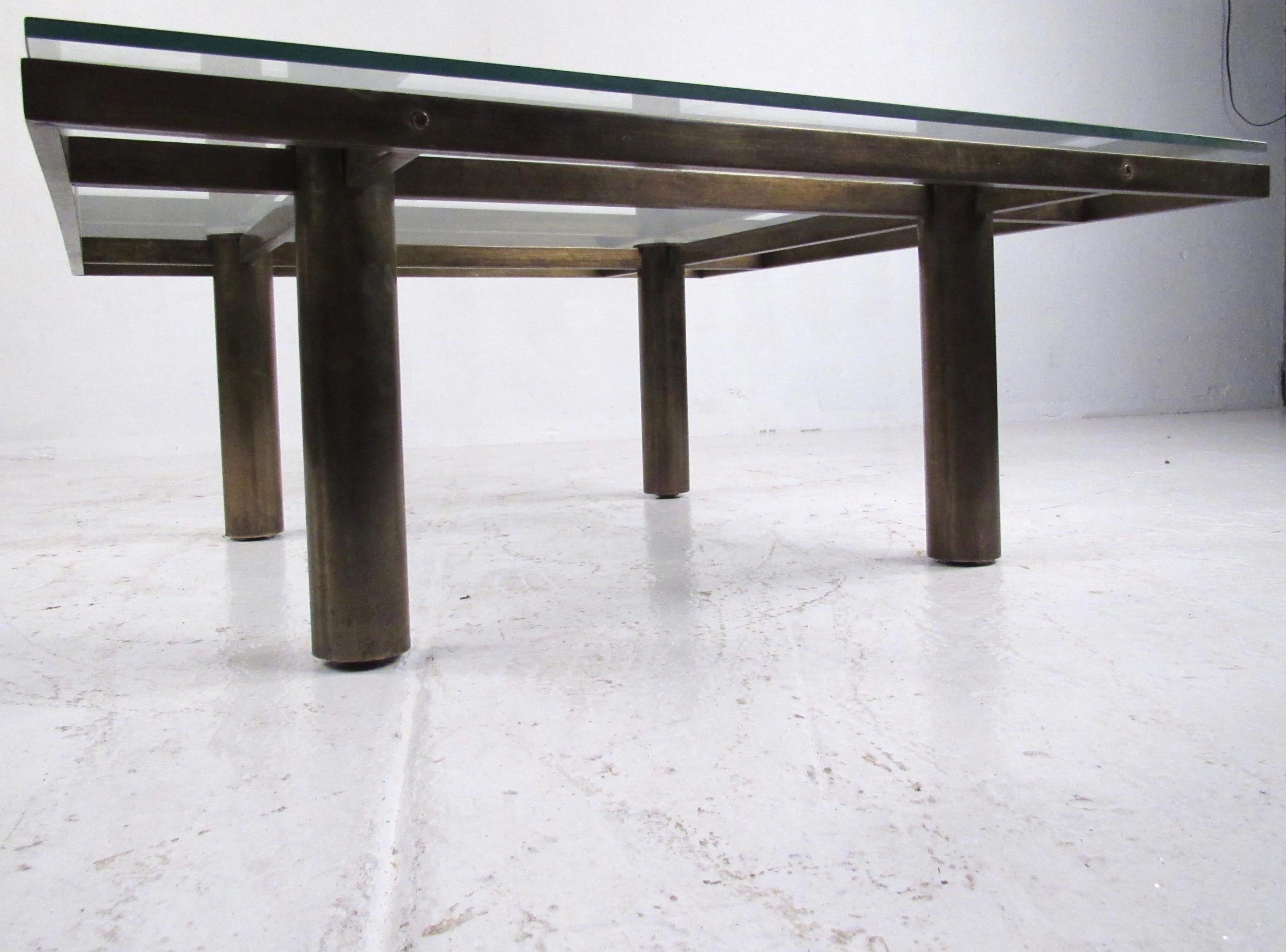 Vintage Modern Brass Coffee Table in the Style of Afra & Tobia Scarpa 7
