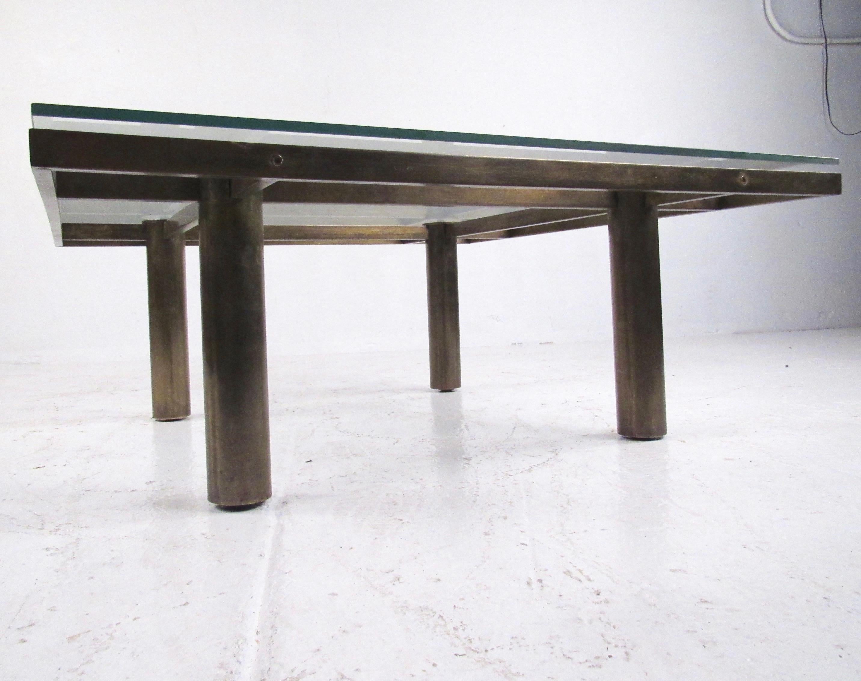 Vintage Modern Brass Coffee Table in the Style of Afra & Tobia Scarpa 2