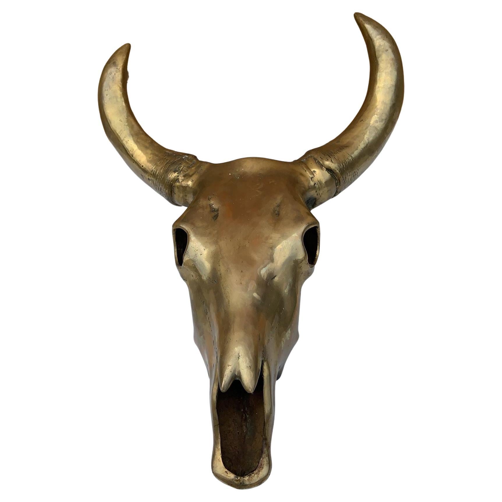 Vintage Modern Brass Cow Skull Wall Mounted Sculpture en vente