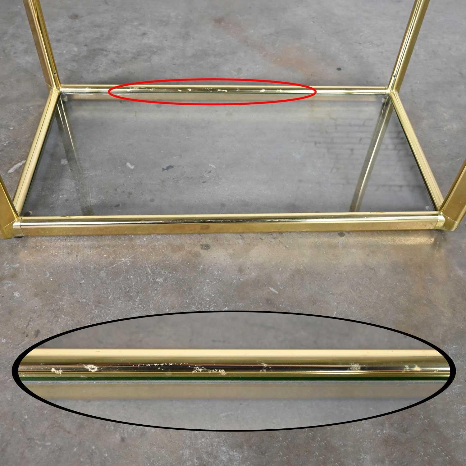 Vintage Modern Brass Plate & Glass Etagere Style DIA Design Institute of America For Sale 9