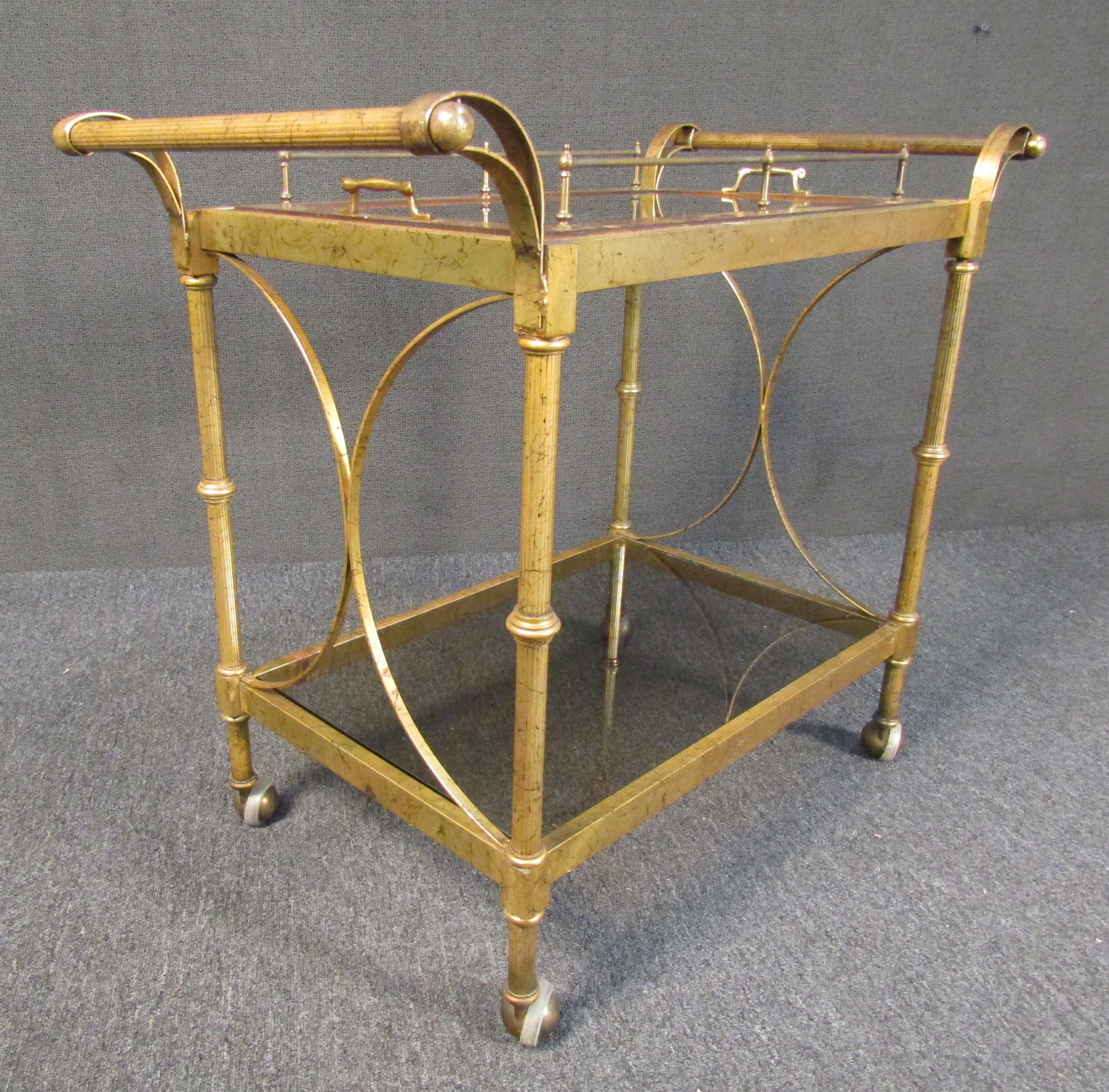Vintage Modern Brass Serving Cart In Good Condition In Brooklyn, NY