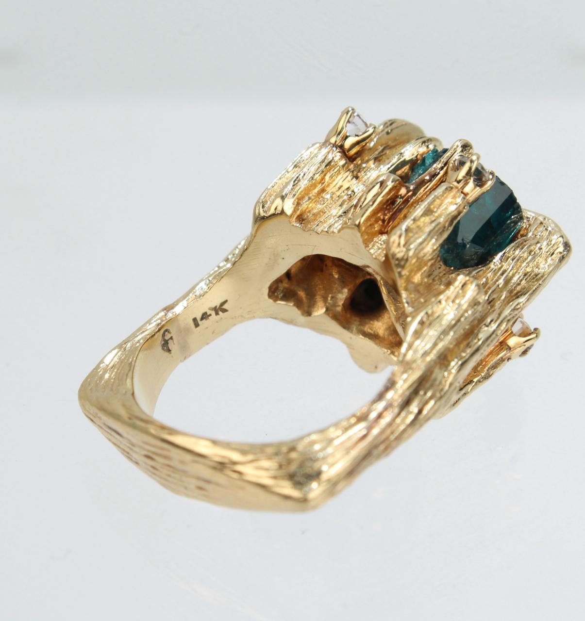 Vintage Modern Brutalist Chatham Emerald, Diamond & 14 Karat Gold Cocktail Ring 2