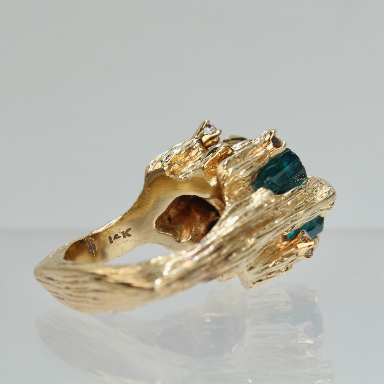 Women's or Men's Vintage Modern Brutalist Chatham Emerald, Diamond & 14 Karat Gold Cocktail Ring