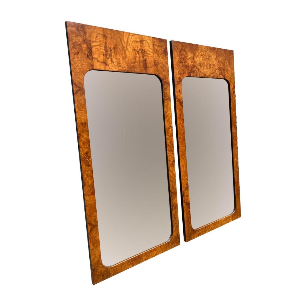 Specchi da parete in radica moderna vintage di Milo Baughman per Lane's - Una coppia

Questa splendida coppia di specchi da parete moderni in legno di radica, disegnati dal leggendario Milo Baughman per Lane Furniture, irradia un'eleganza senza