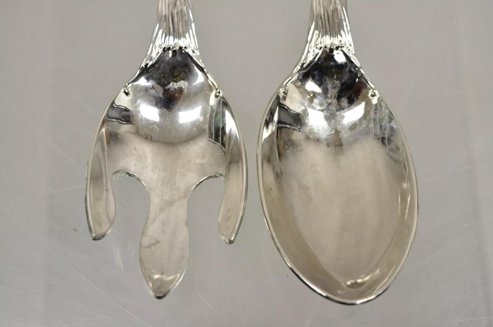 Vintage Modern Christmas Santa Claus Silver Plated Ensalada Servir Tenedor y Cuchara siglo XX en venta