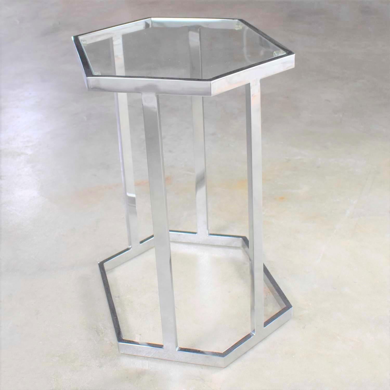 Vintage Modern Chrome and Glass Hexagon Petite Side Table or Occasional Table In Good Condition In Topeka, KS