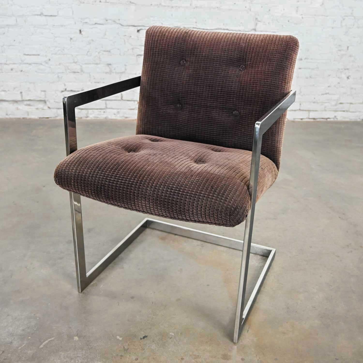 Chaise cantilever moderne vintage chromée et marron en chenille de style Brno par Knoll en vente 1