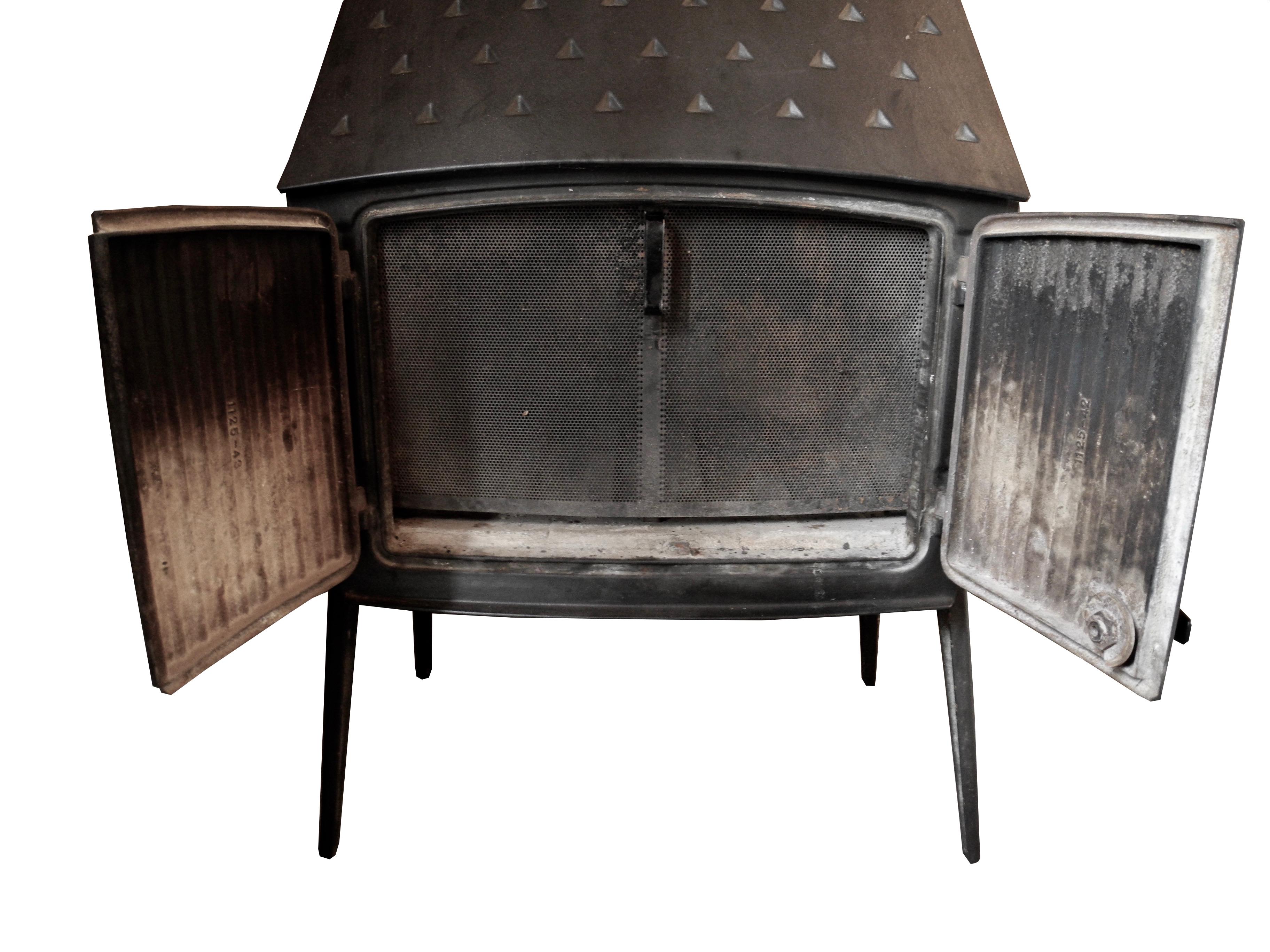 Vintage Modern Danish Black Cast Iron Wood Stove and Fireplace by Morsø, Denmark In Good Condition In Hudson, NY