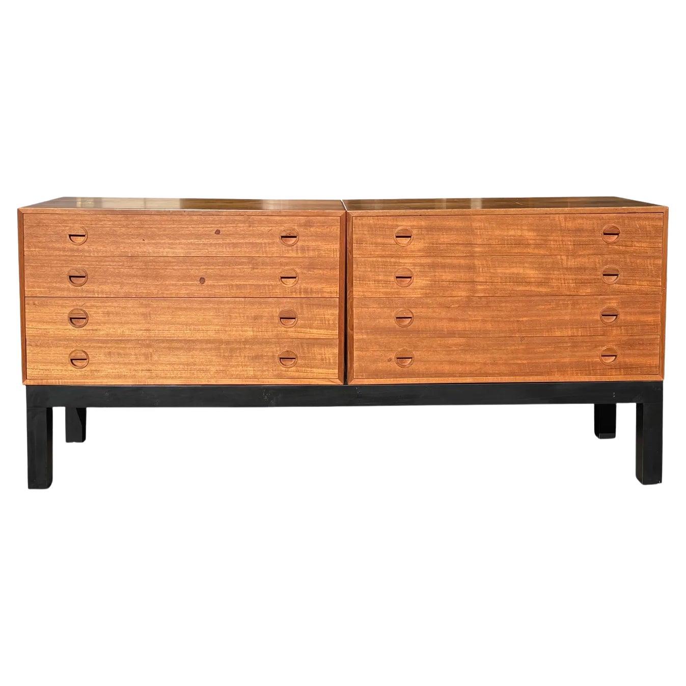 Comò danese moderno d'epoca su misura con panca in stile Hans Wegner Herman Miller