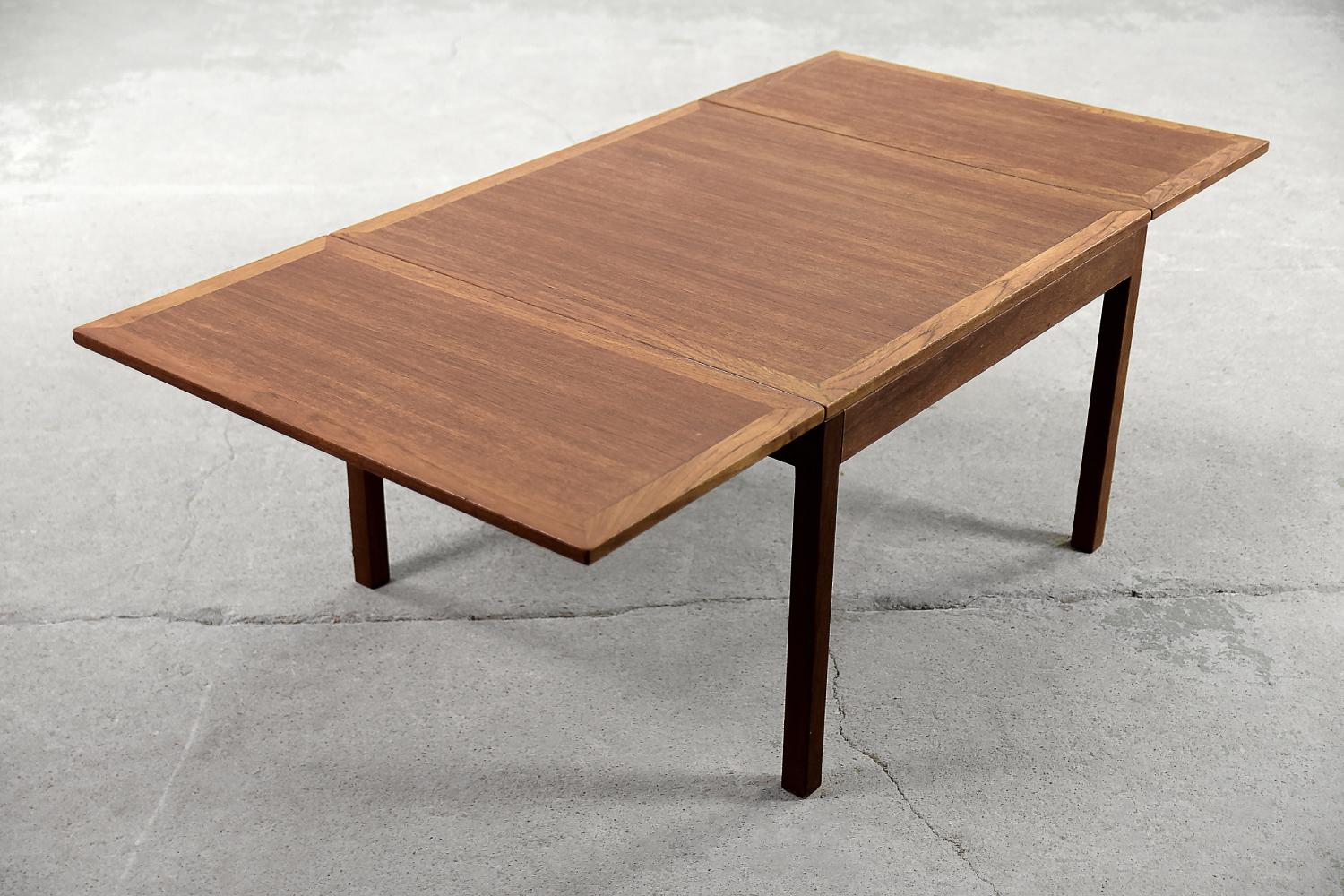 Milieu du XXe siècle Table basse danoise moderne et vintage en bois de teck par Brge Mogensen pour Fredericia en vente