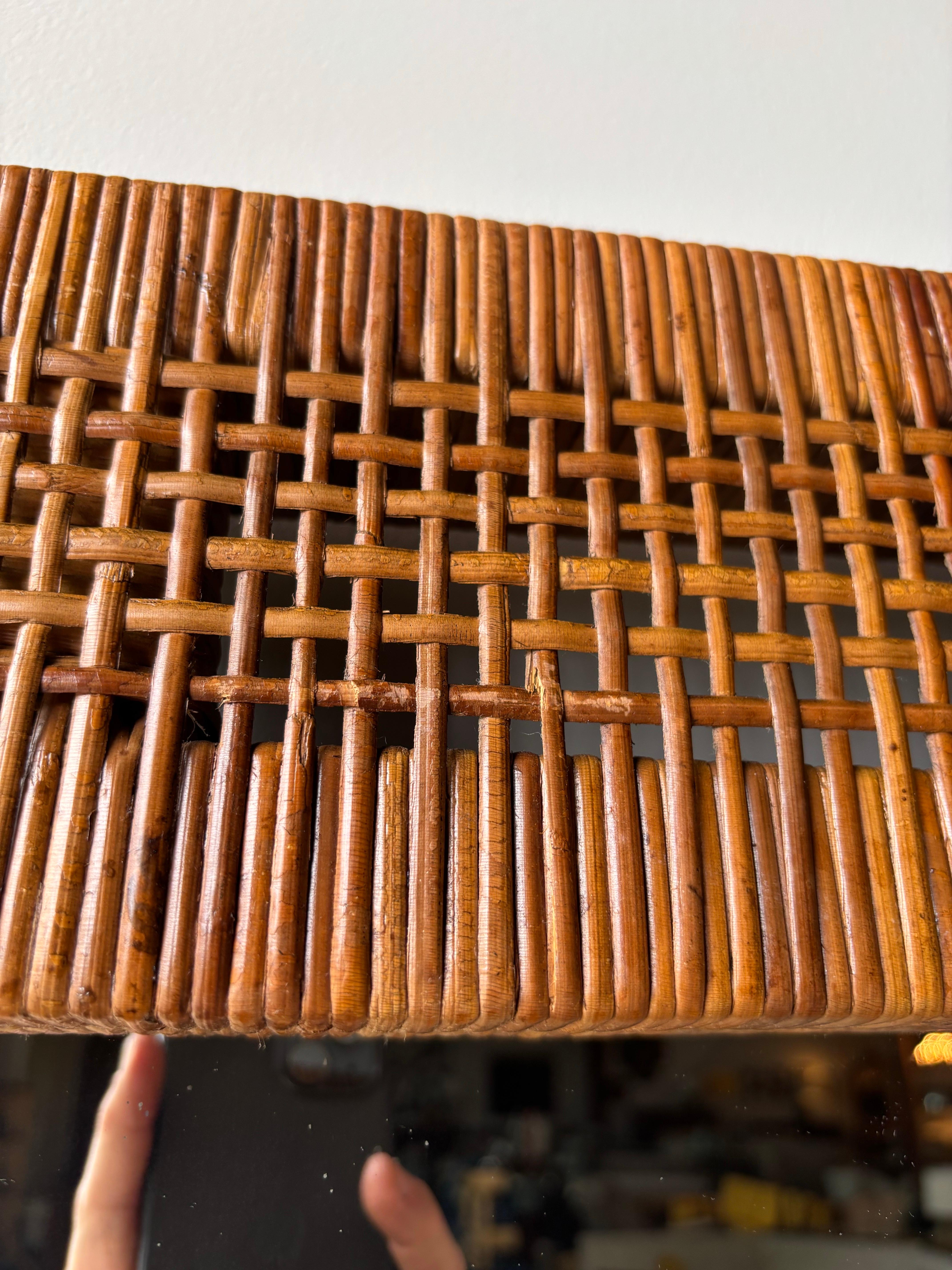 Vintage Modern Danny Ho Fong Rattan-Spiegel, 48