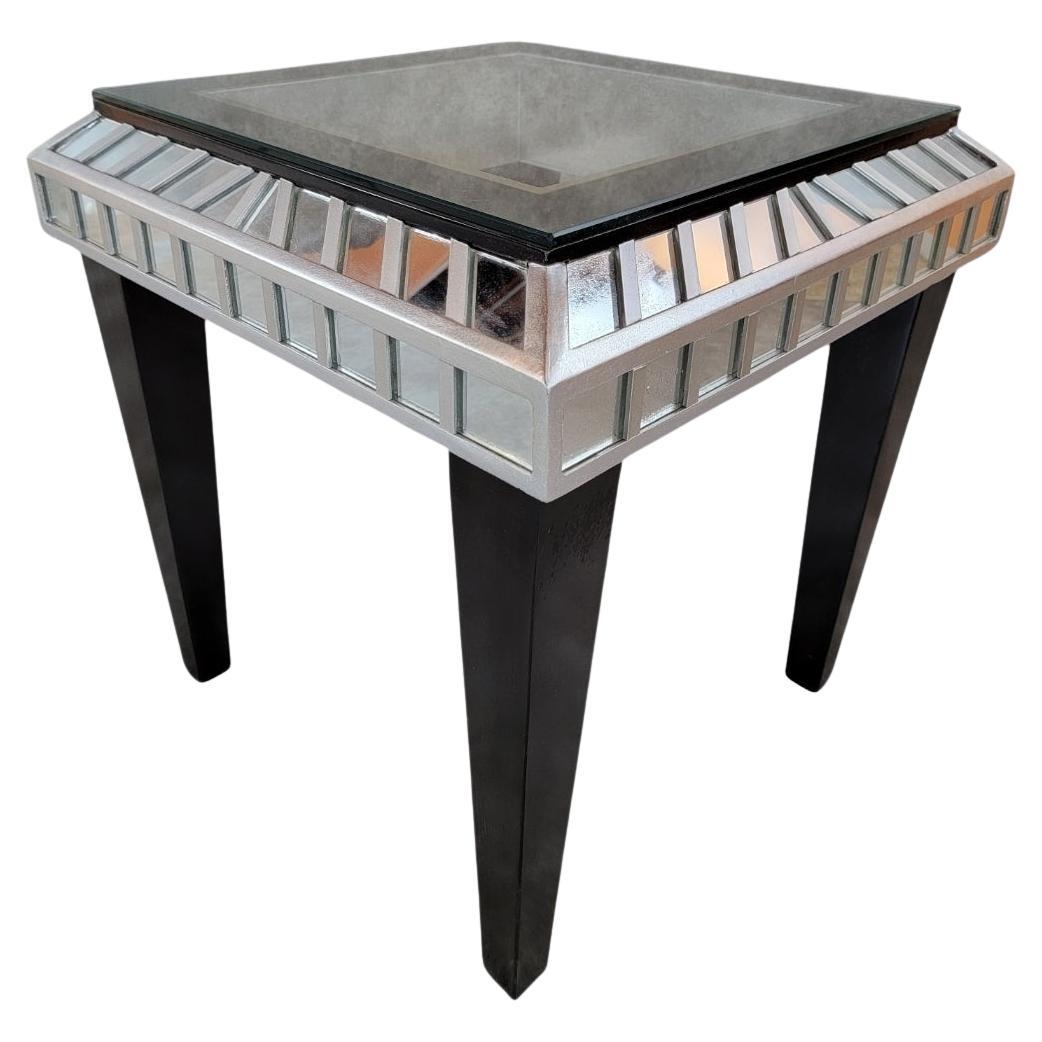Moderner Beistelltisch aus ebonisiertem Holz und Silber mit verspiegelter Verzierung und Glasbesatz, Vintage